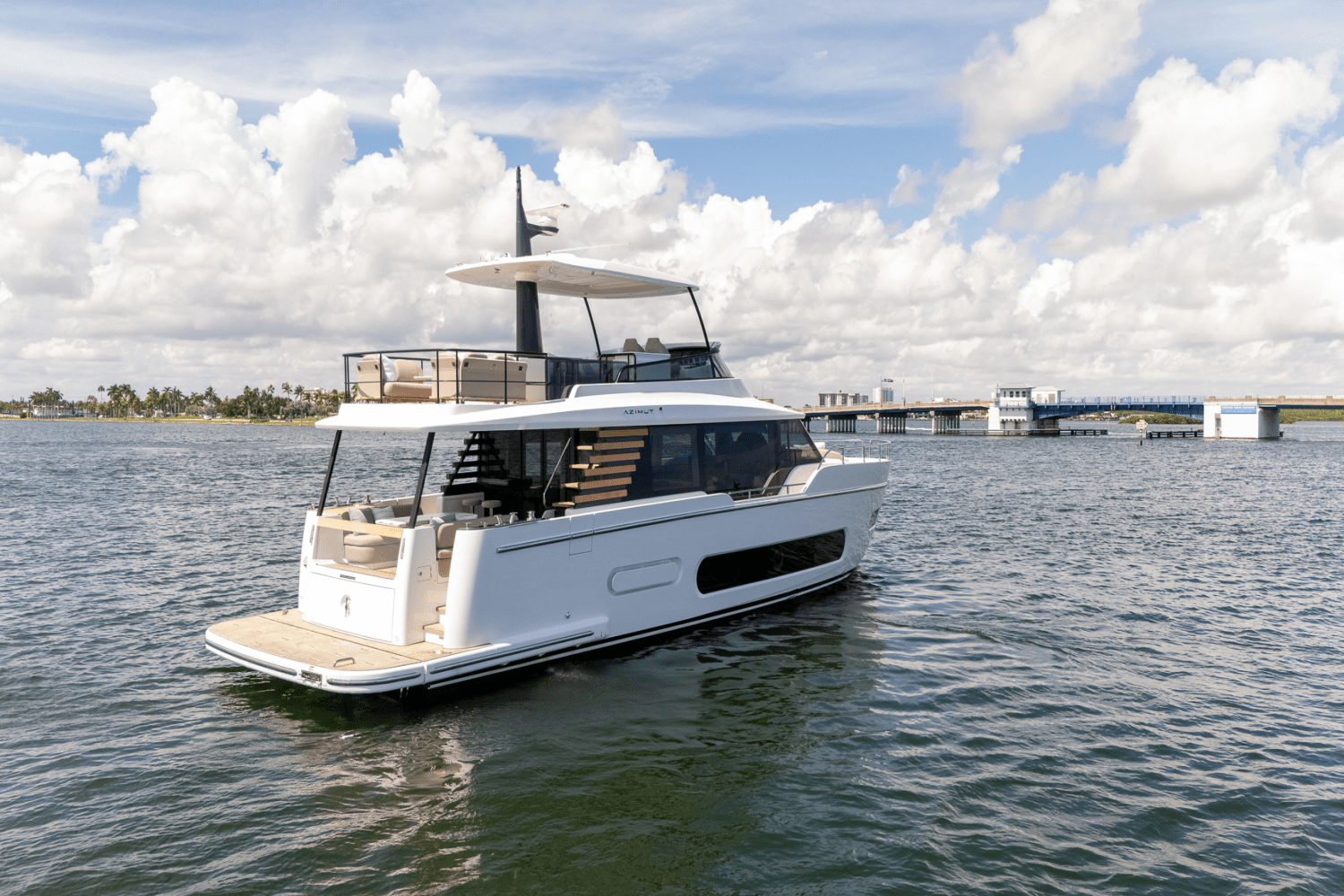 2025 Azimut
                                                             Magellano 60 Image Thumbnail #12