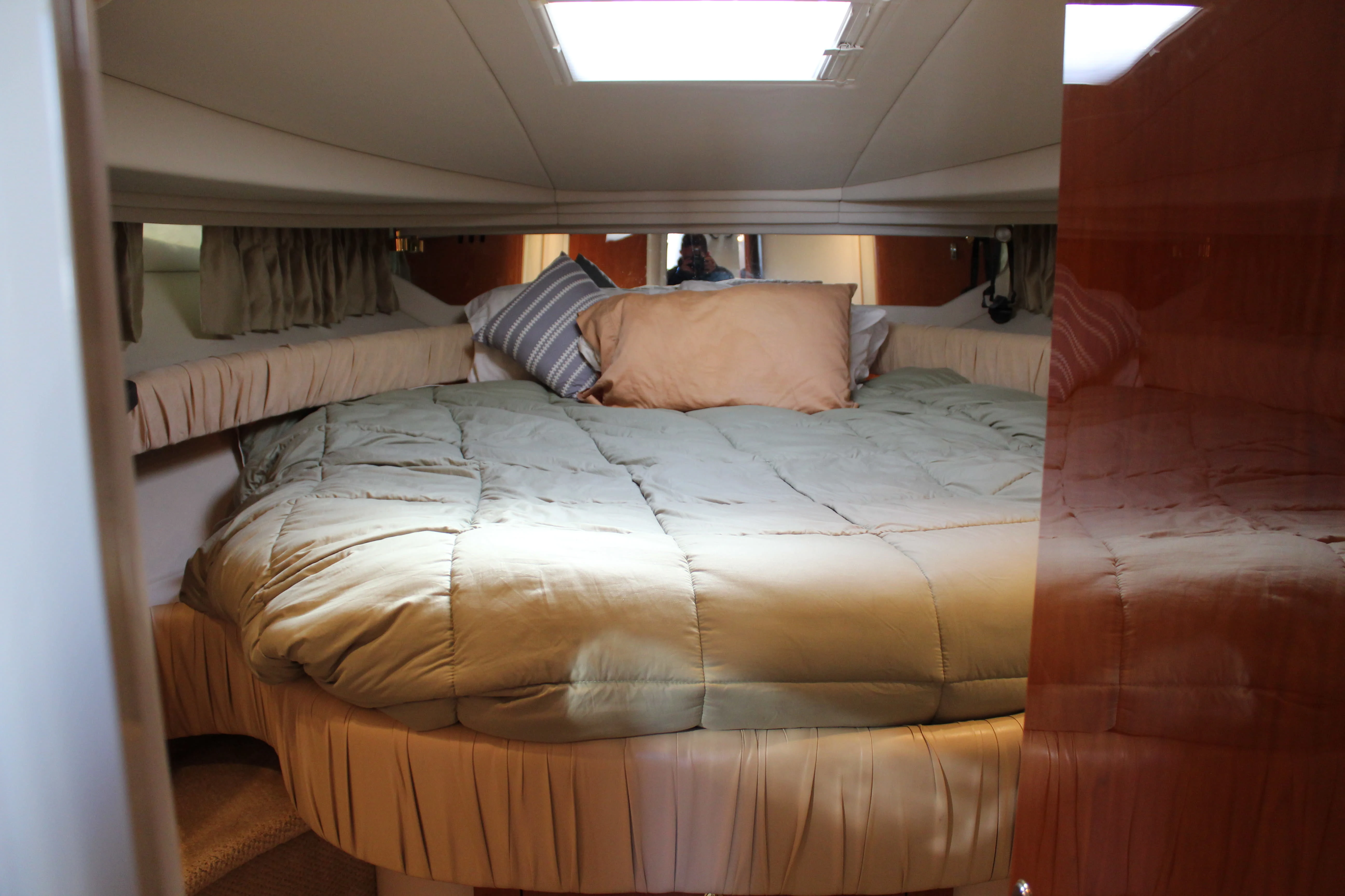 2001 Sea Ray
                                                             410 Express Cruiser Image Thumbnail #49