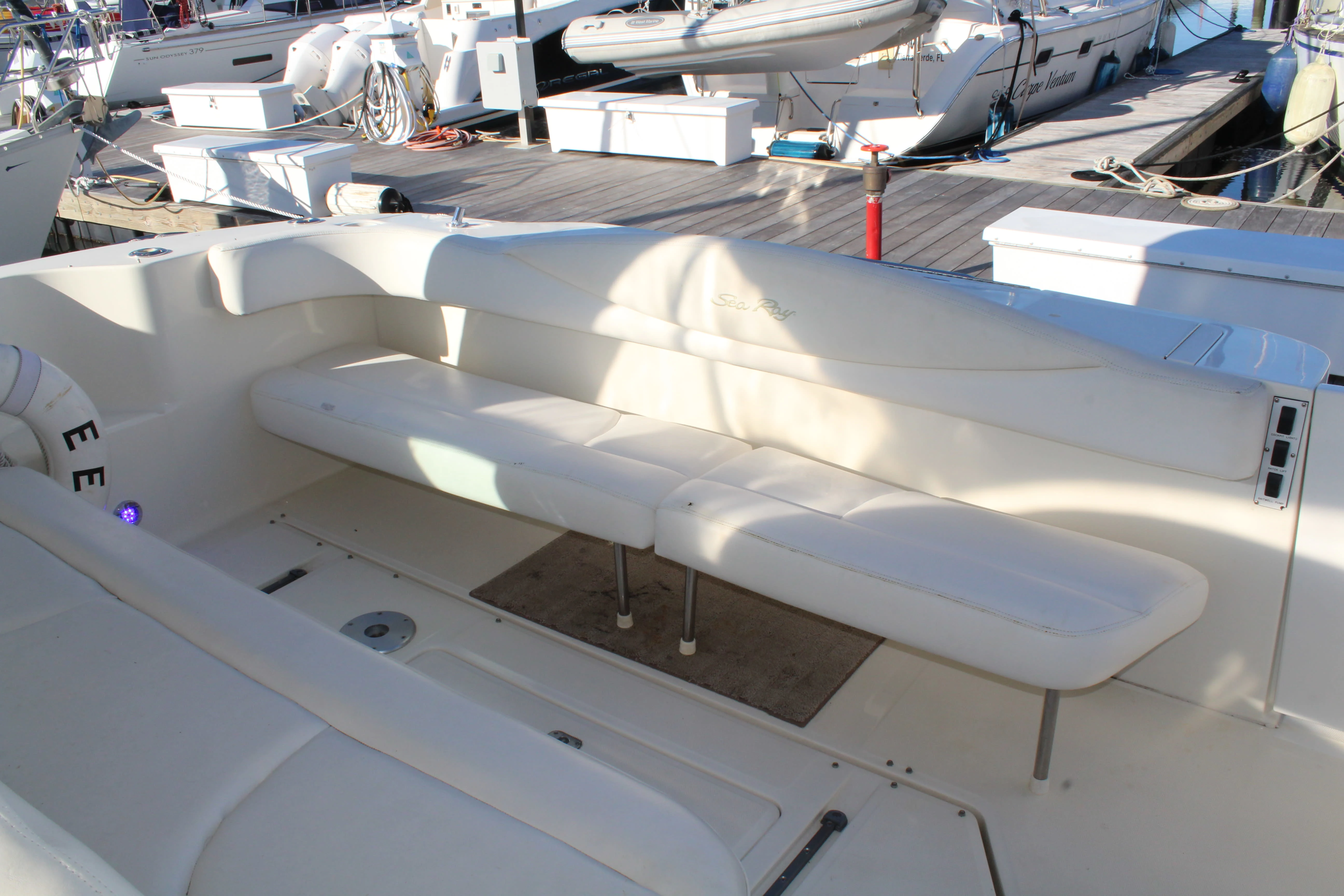 2001 Sea Ray
                                                             410 Express Cruiser Image Thumbnail #12