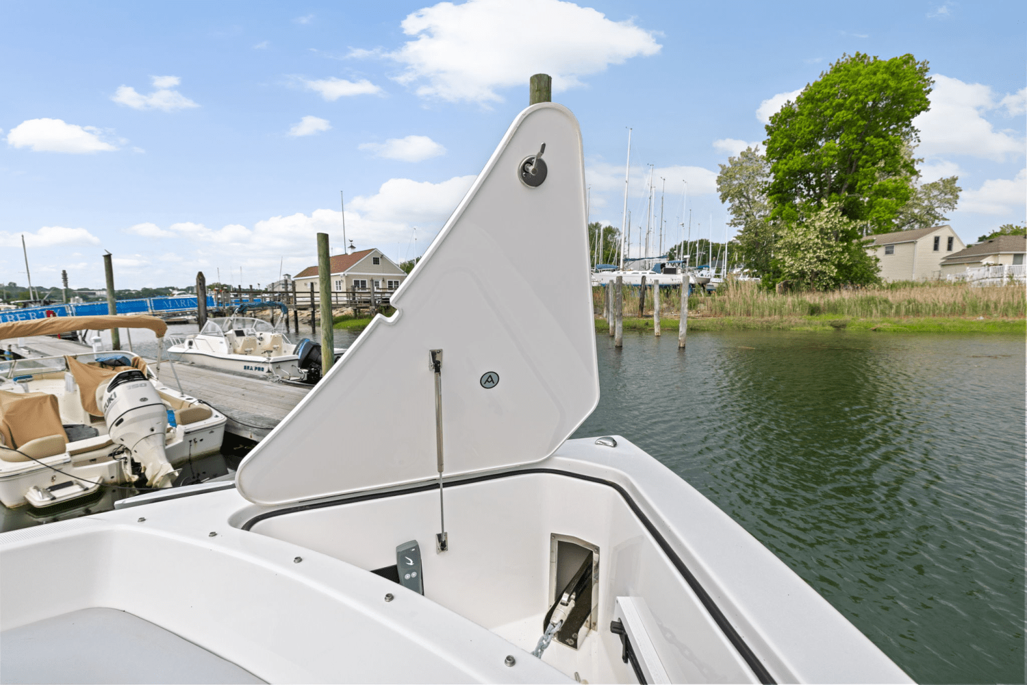 2023 Aviara AV40 Outboard Image Thumbnail #43