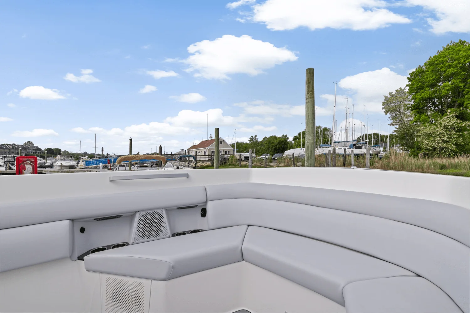 2023 Aviara AV40 Outboard Image Thumbnail #41