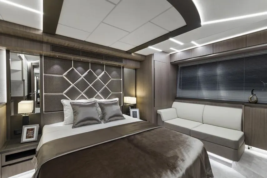 2026 Galeon 640 FLY Image Thumbnail #11
