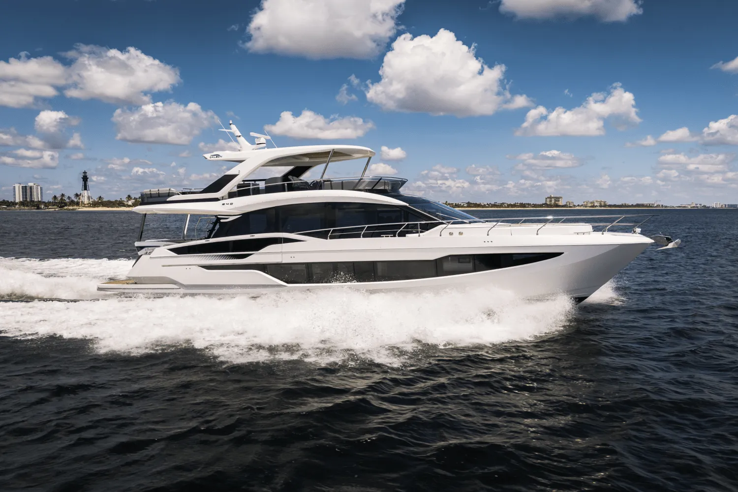 2026 Galeon 640 FLY Image Thumbnail #0
