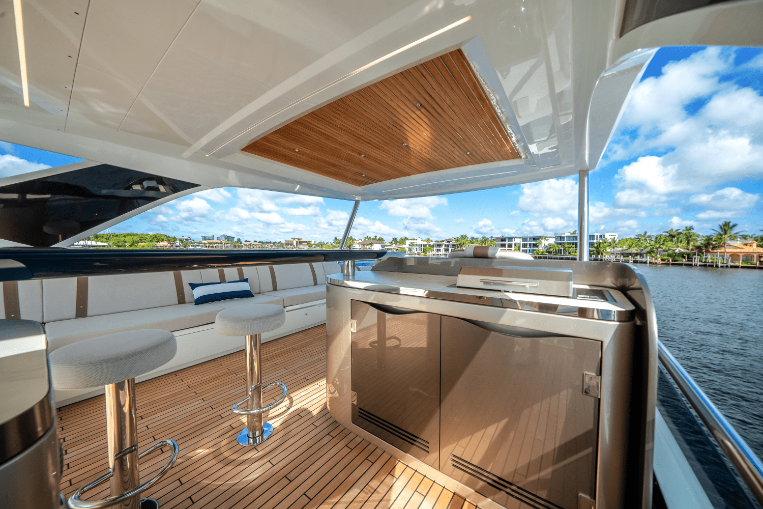 2026 Galeon
                                                             640 FLY Image Thumbnail #26