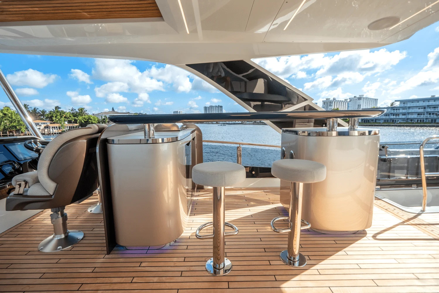 2026 Galeon
                                                             640 FLY Image Thumbnail #21