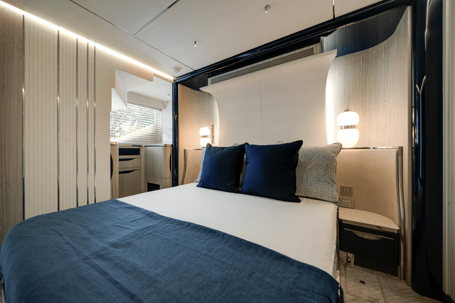 2026 Galeon 640 FLY Image Thumbnail #70