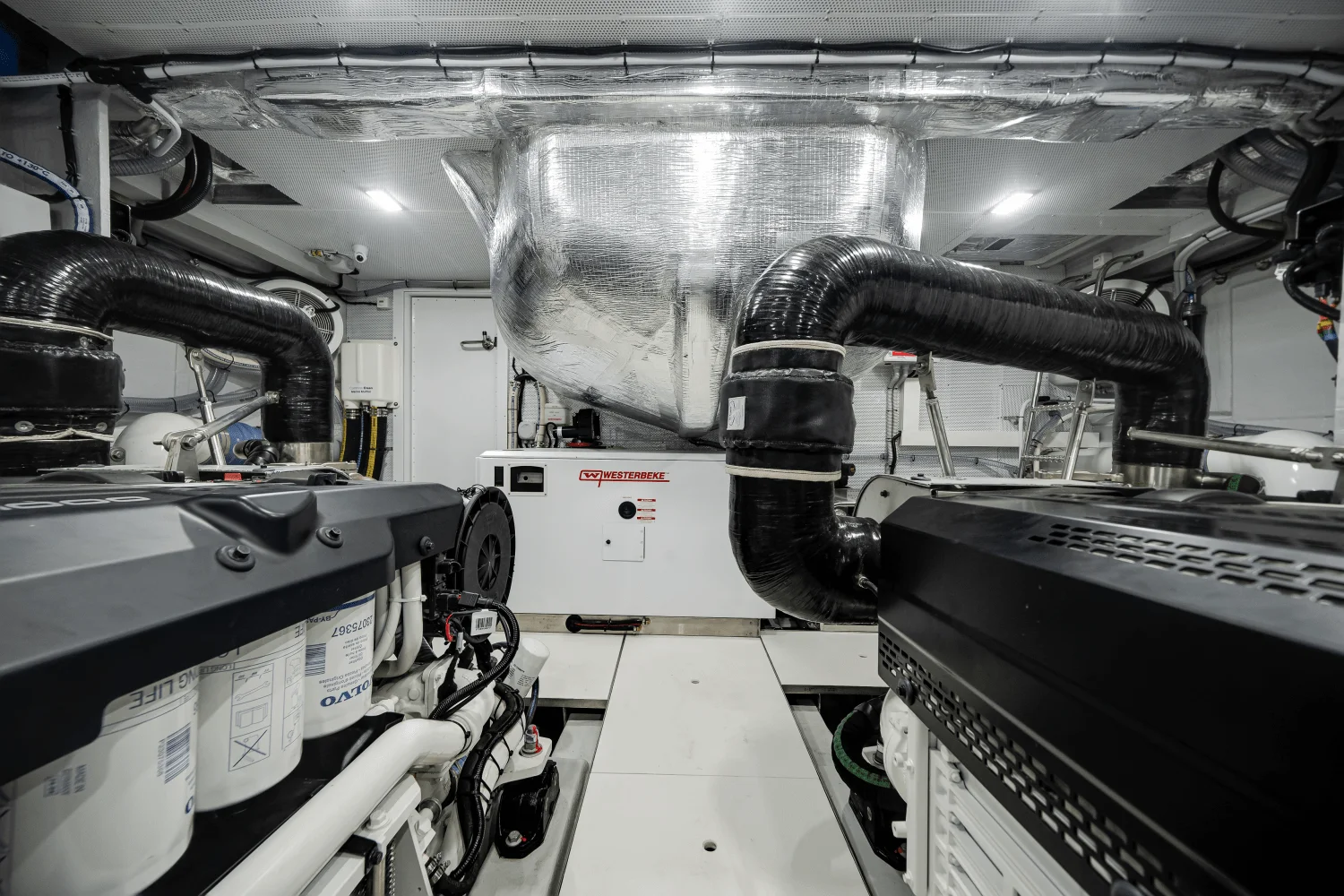 2026 Galeon
                                                             640 FLY Image Thumbnail #96