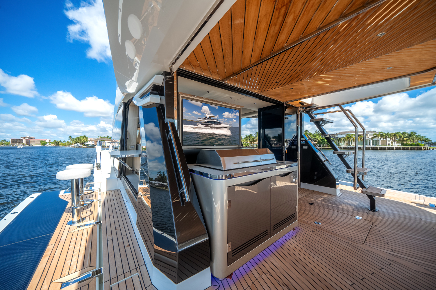 2026 Galeon
                                                             640 FLY Image Thumbnail #46