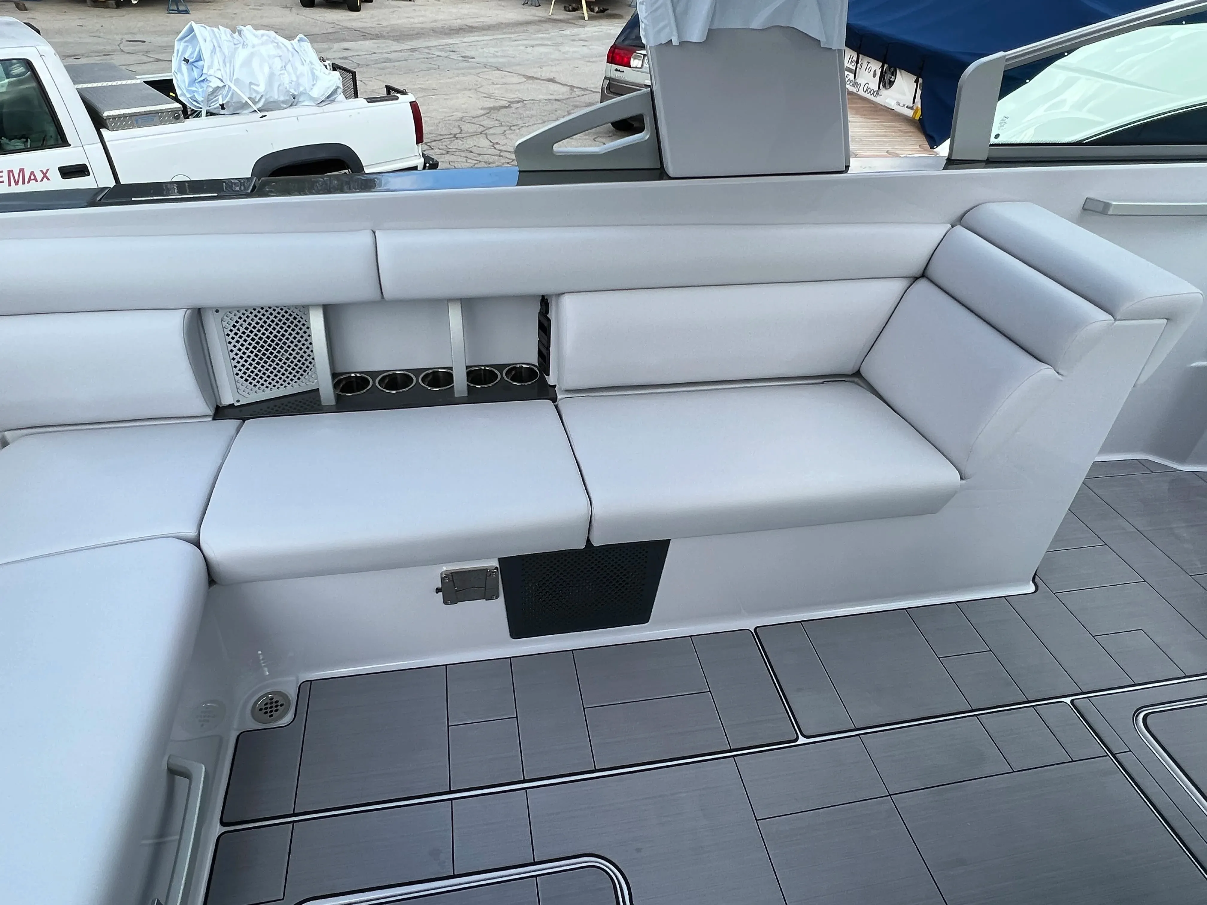 2023 Aviara AV32 Image Thumbnail #19