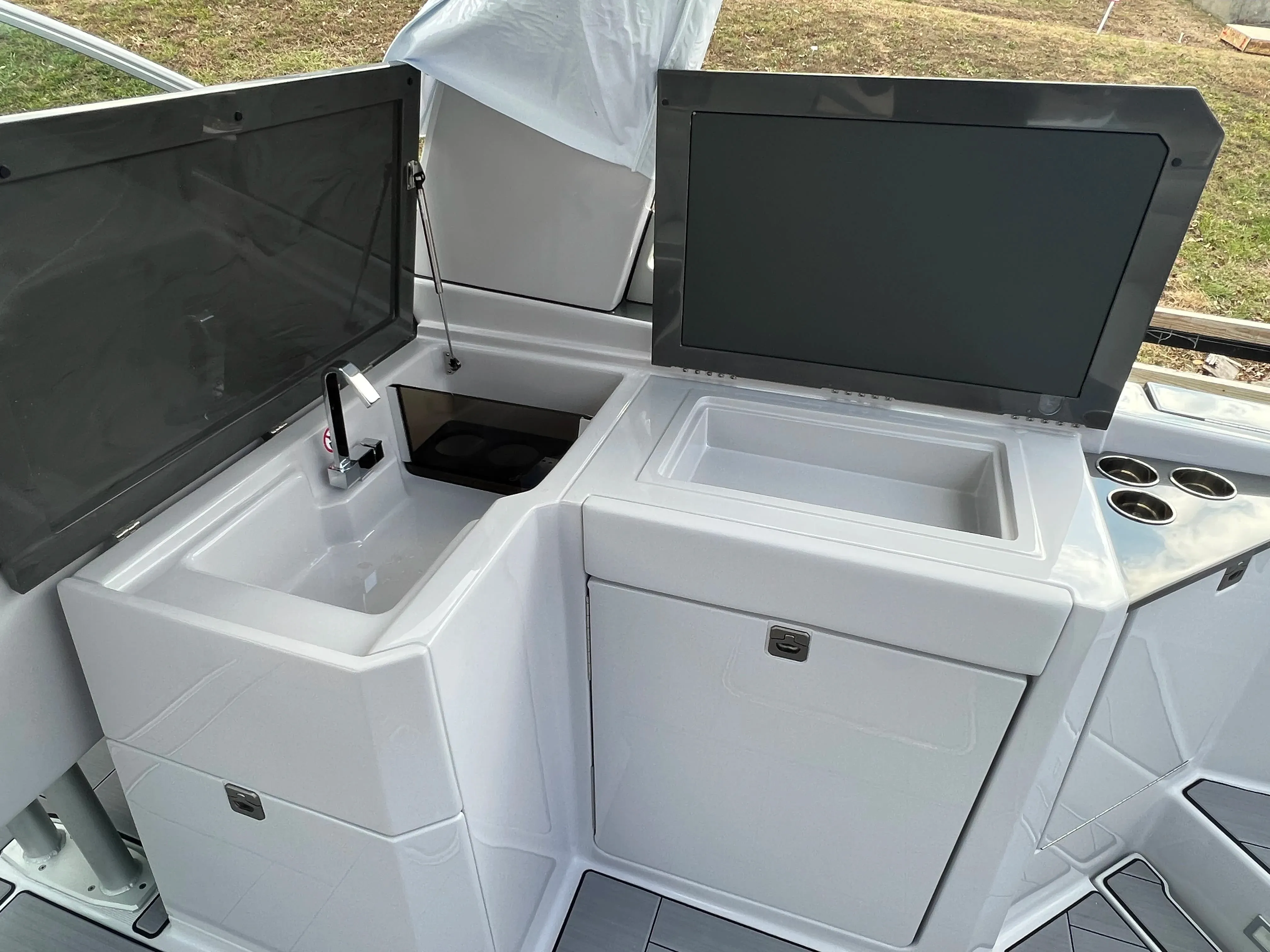 2023 Aviara AV32 Image Thumbnail #29