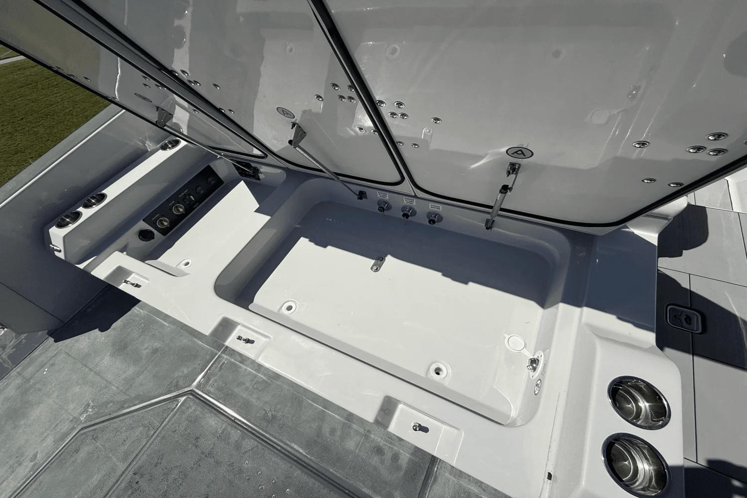 2023 Aviara AV32 Image Thumbnail #30