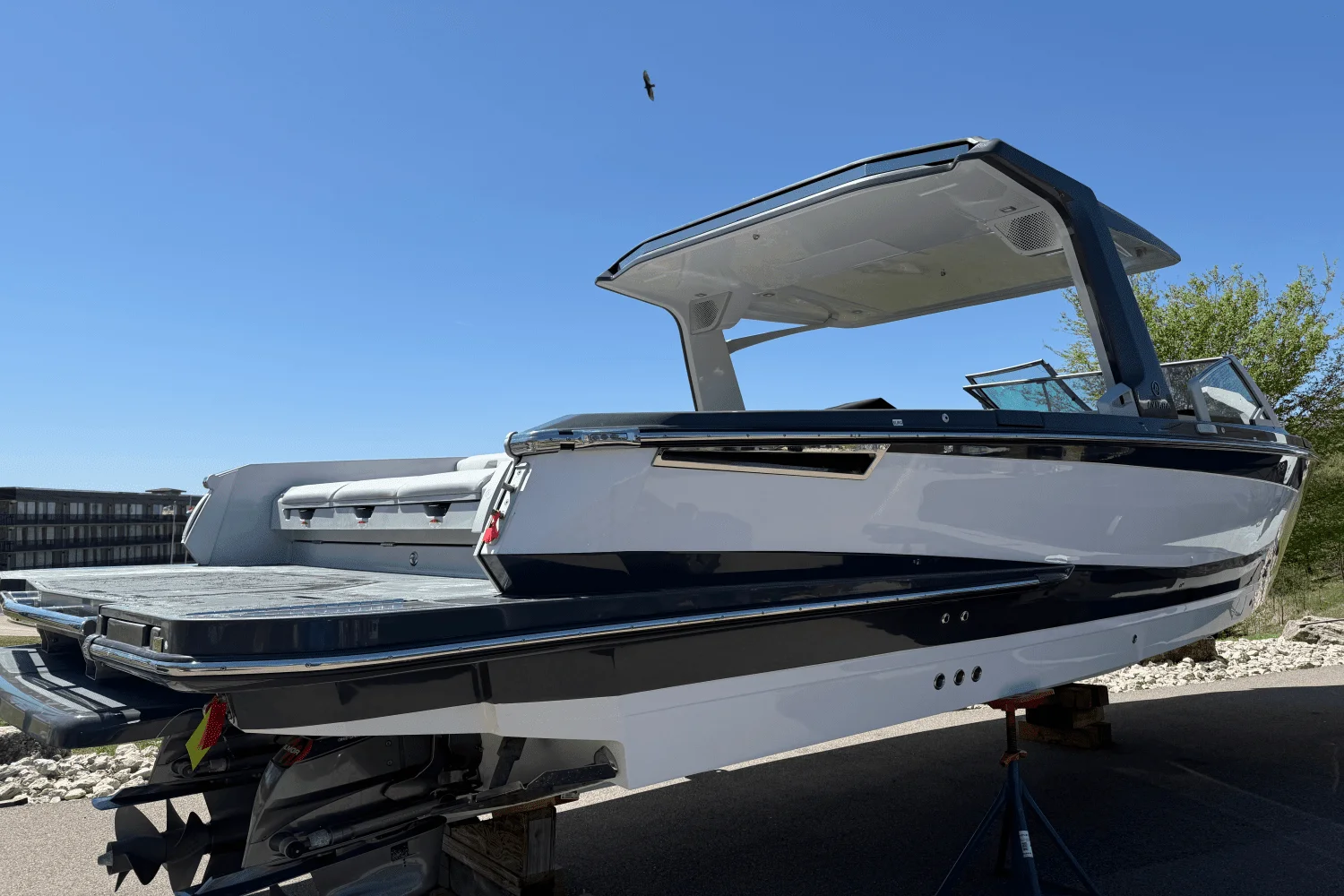 2023 Aviara AV32 Image Thumbnail #3