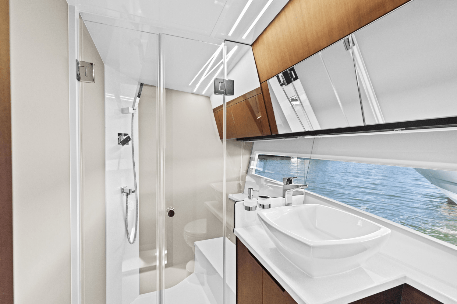 2024 Galeon 425 HTS Image Thumbnail #37