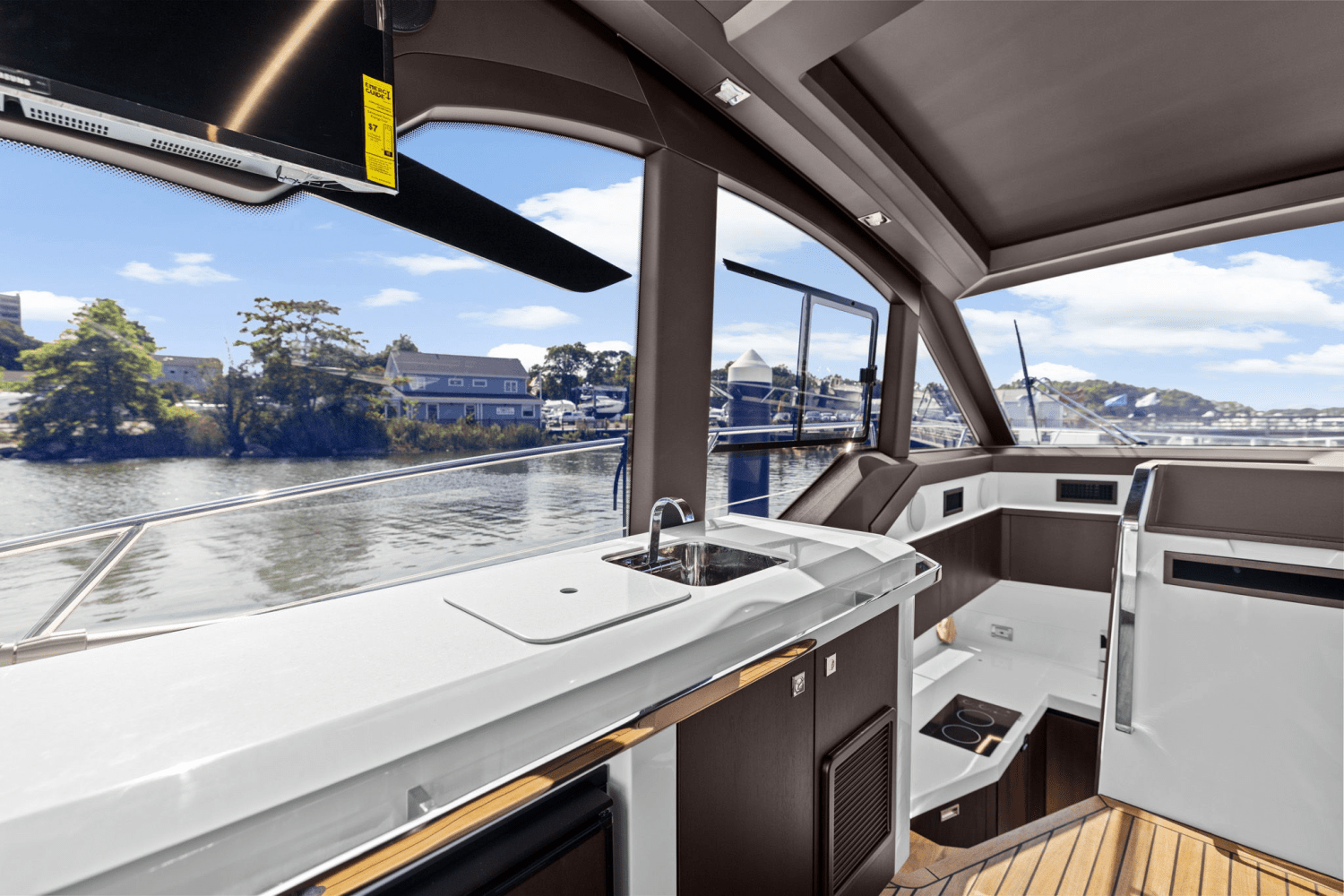 2024 Galeon 425 HTS Image Thumbnail #11