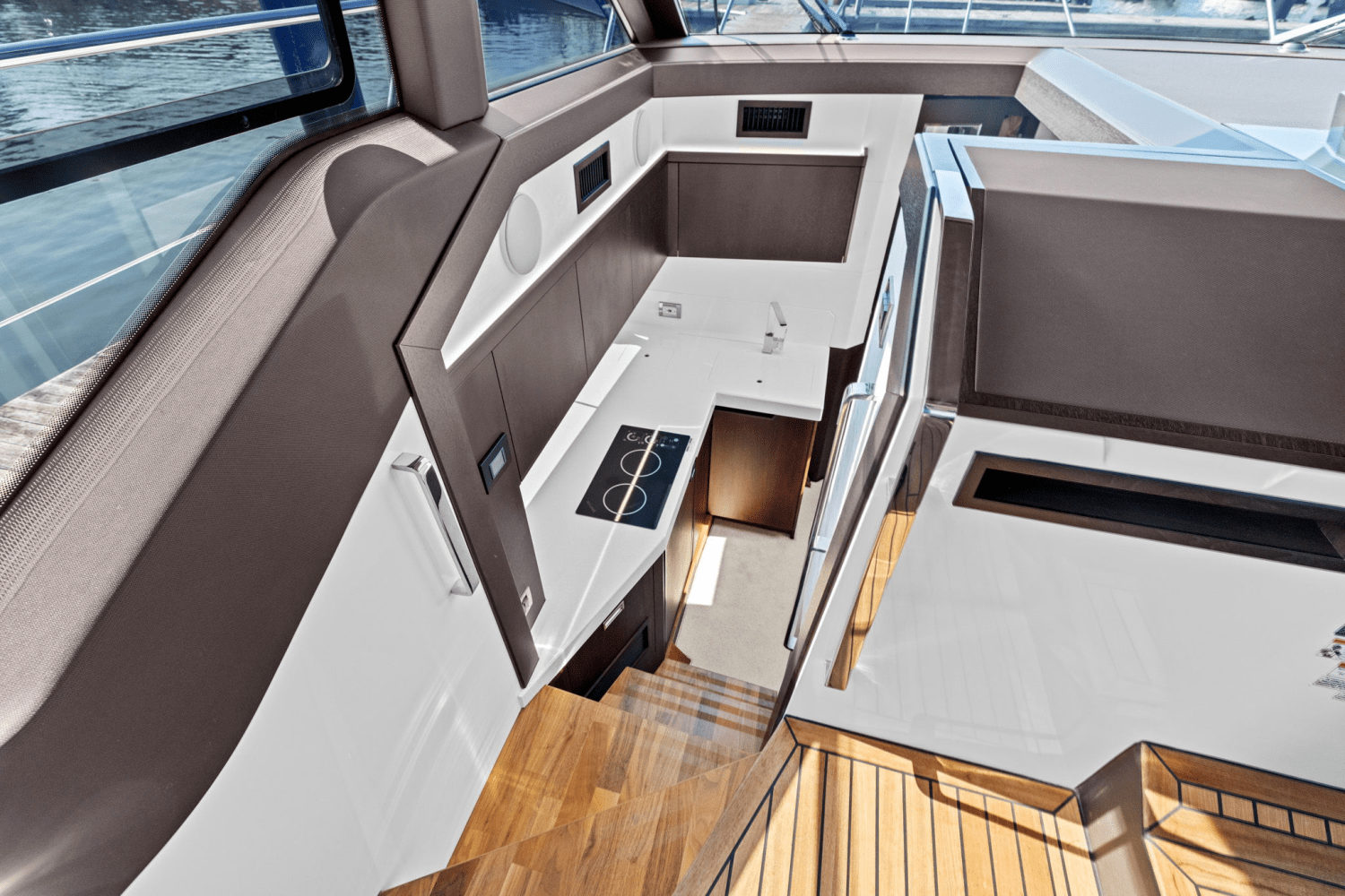 2024 Galeon 425 HTS Image Thumbnail #23