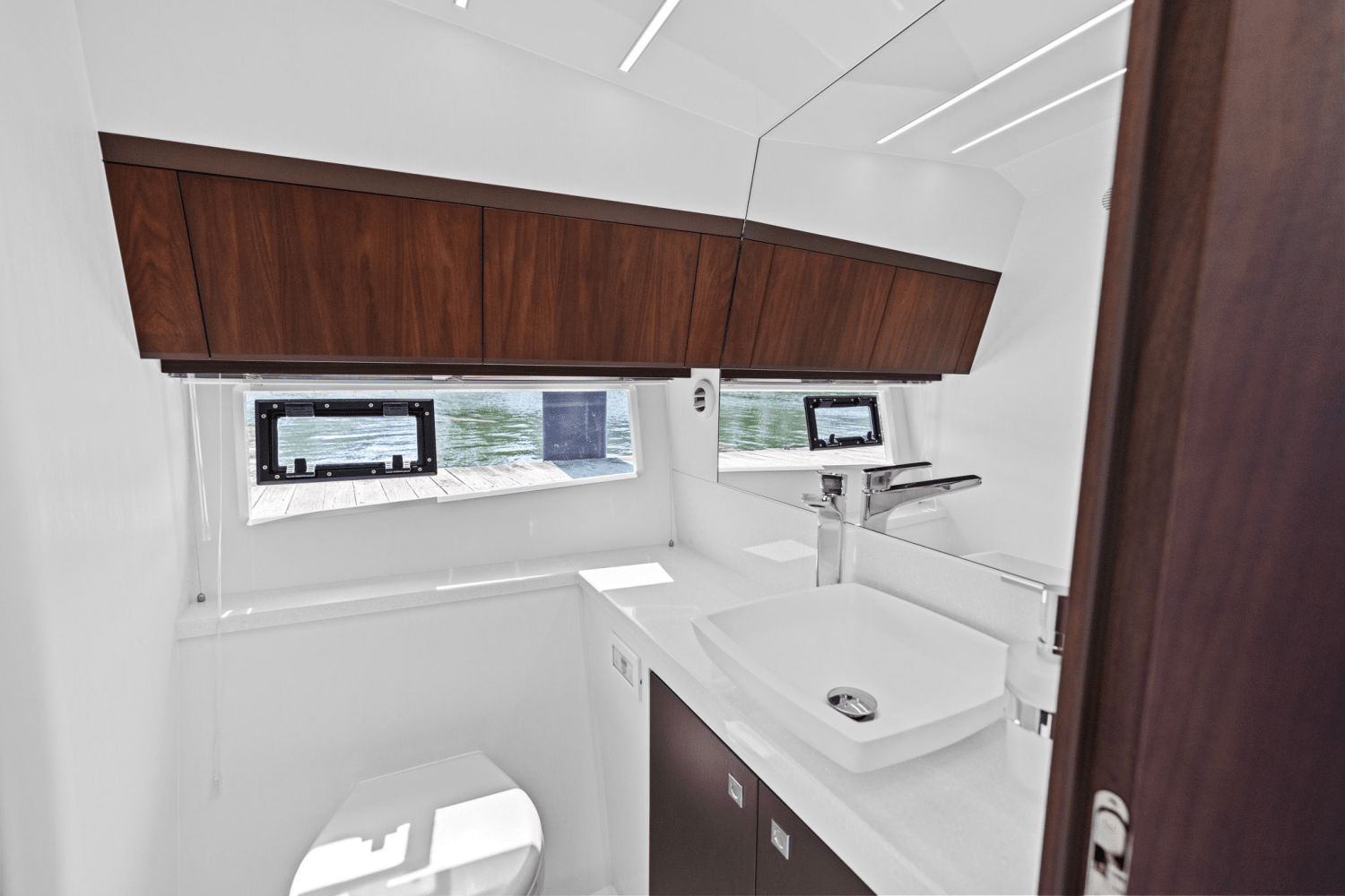 2024 Galeon 425 HTS Image Thumbnail #43
