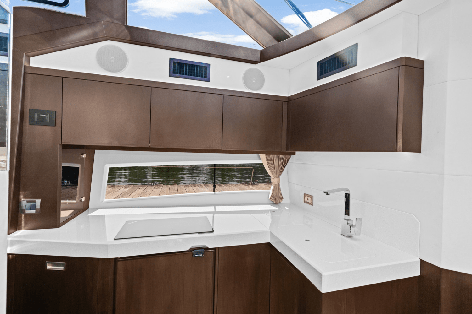 2024 Galeon 425 HTS Image Thumbnail #27