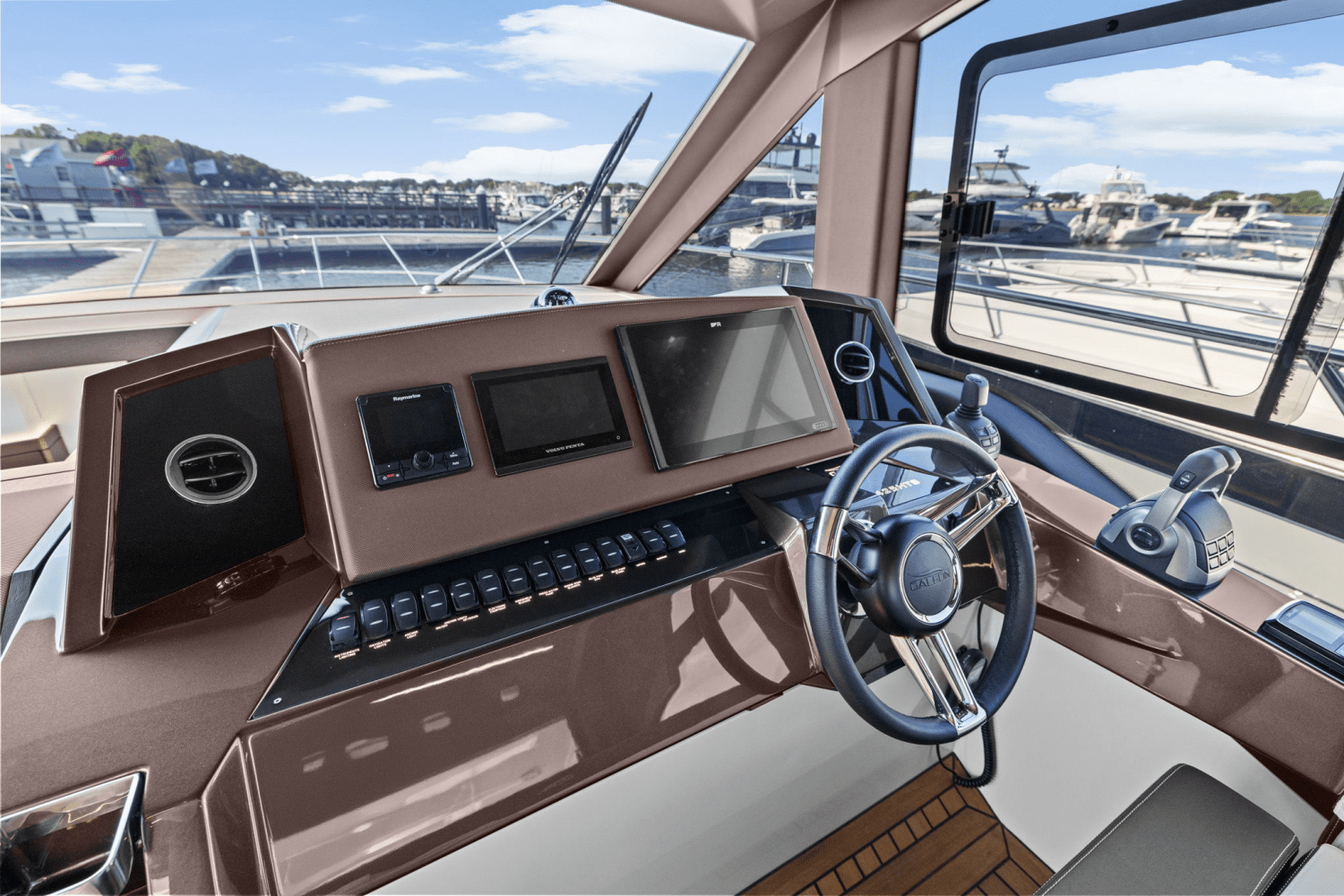 2024 Galeon 425 HTS Image Thumbnail #19