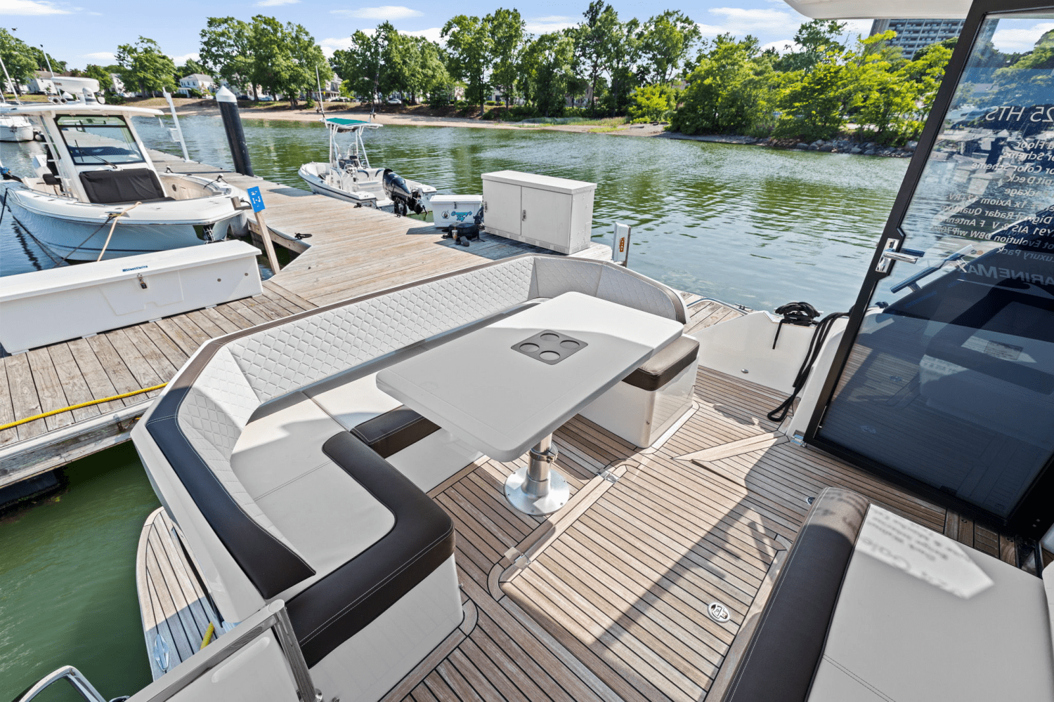 2024 Galeon 425 HTS Image Thumbnail #5
