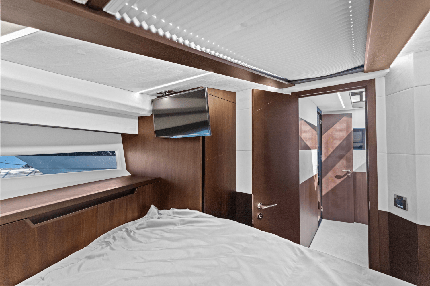 2024 Galeon 425 HTS Image Thumbnail #40