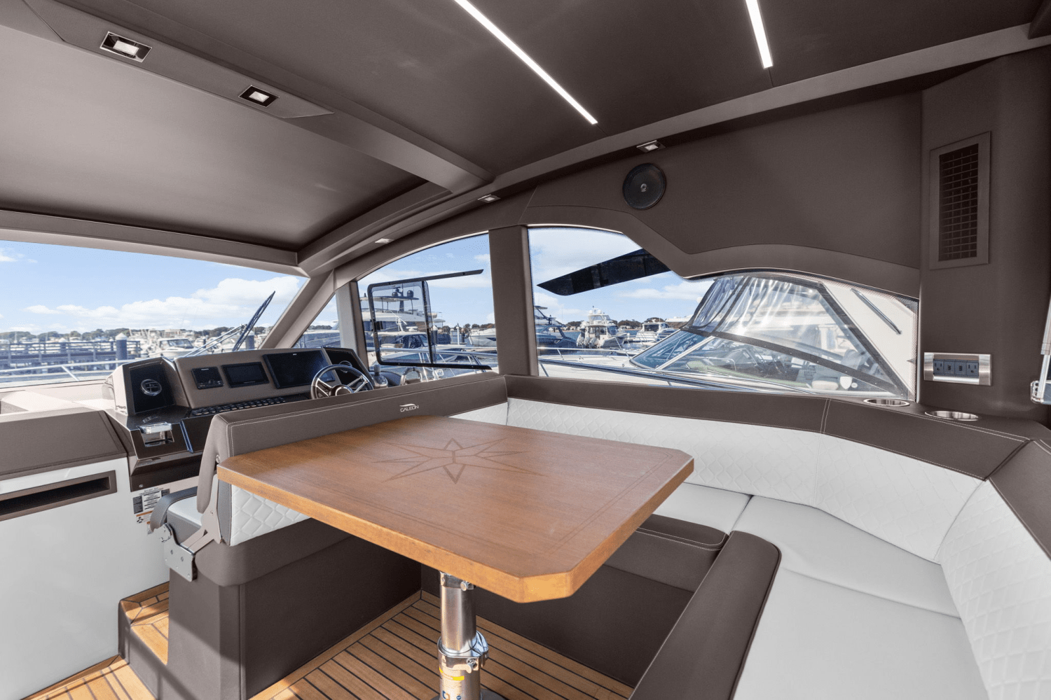 2024 Galeon 425 HTS Image Thumbnail #14