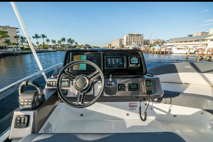 2025 Galeon 410HTC Image Thumbnail #6