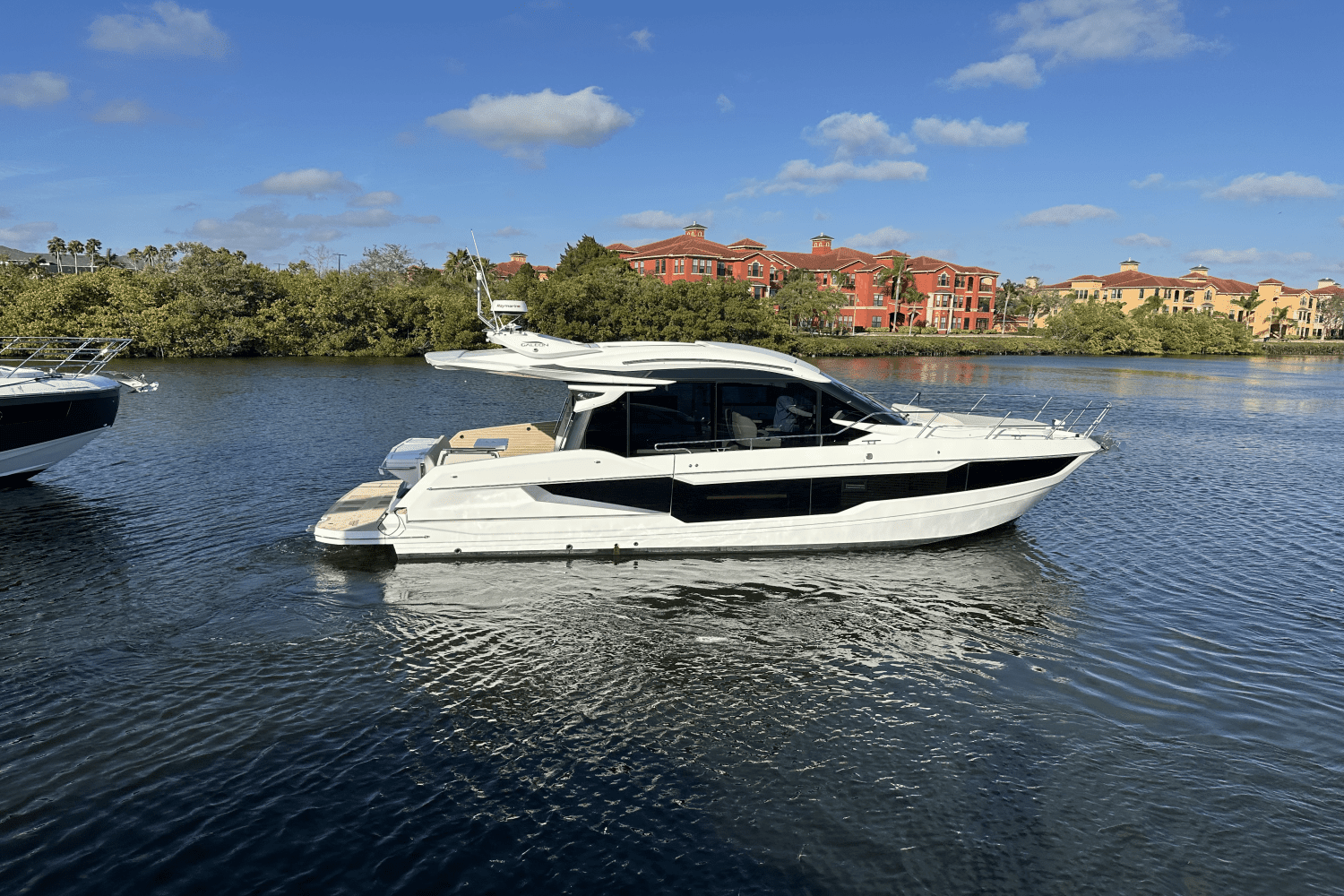 2025 Galeon 410 HTC Image Thumbnail #3