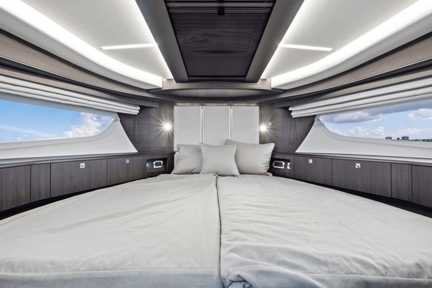 2025 Galeon 410 HTC Image Thumbnail #30