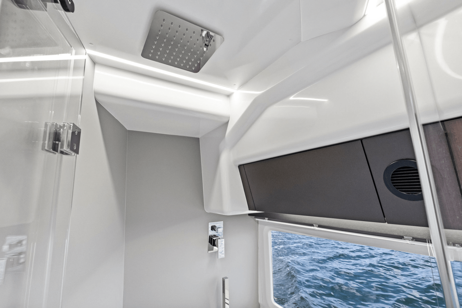 2025 Galeon 410 HTC Image Thumbnail #31