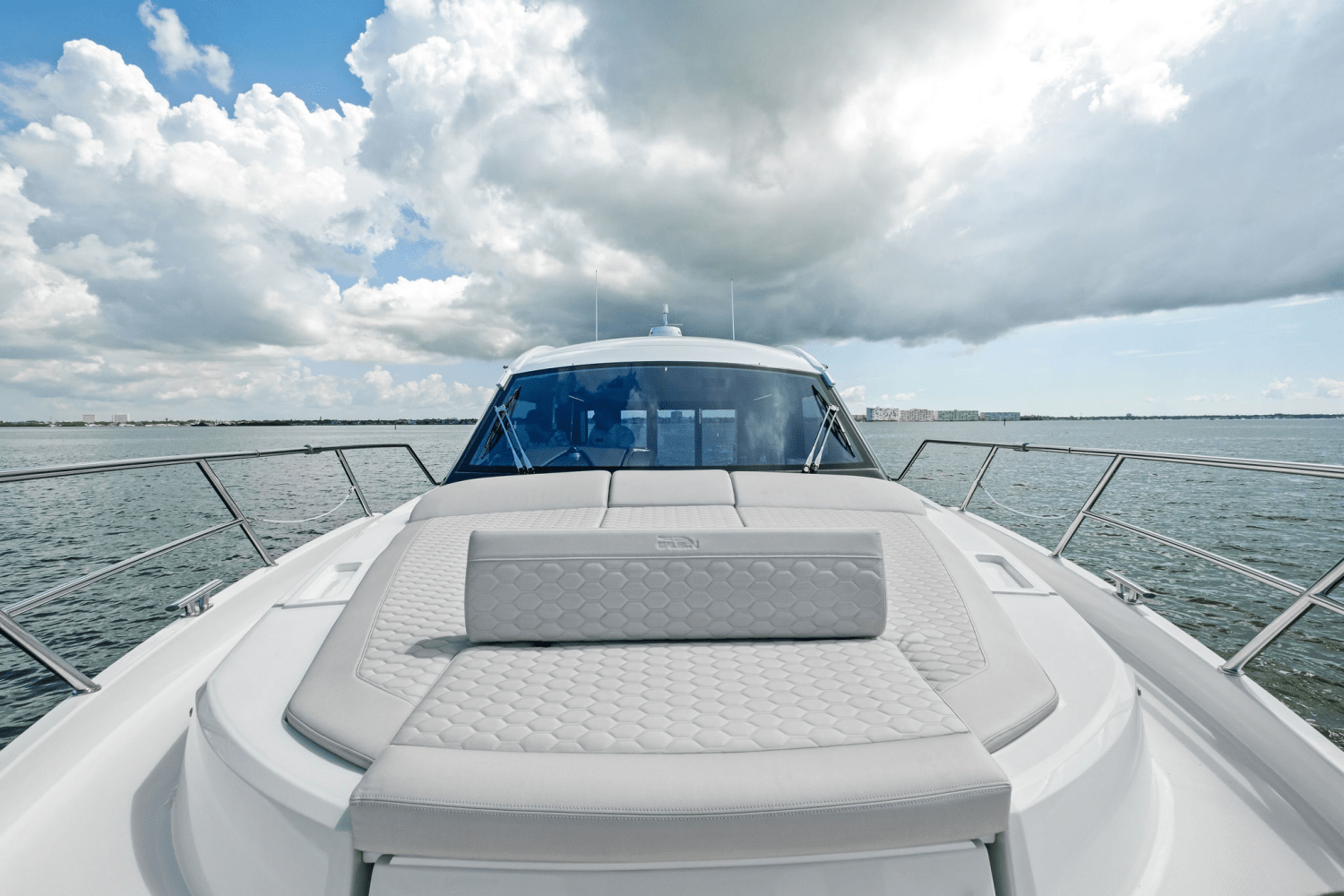 2025 Galeon 410 HTC Image Thumbnail #37