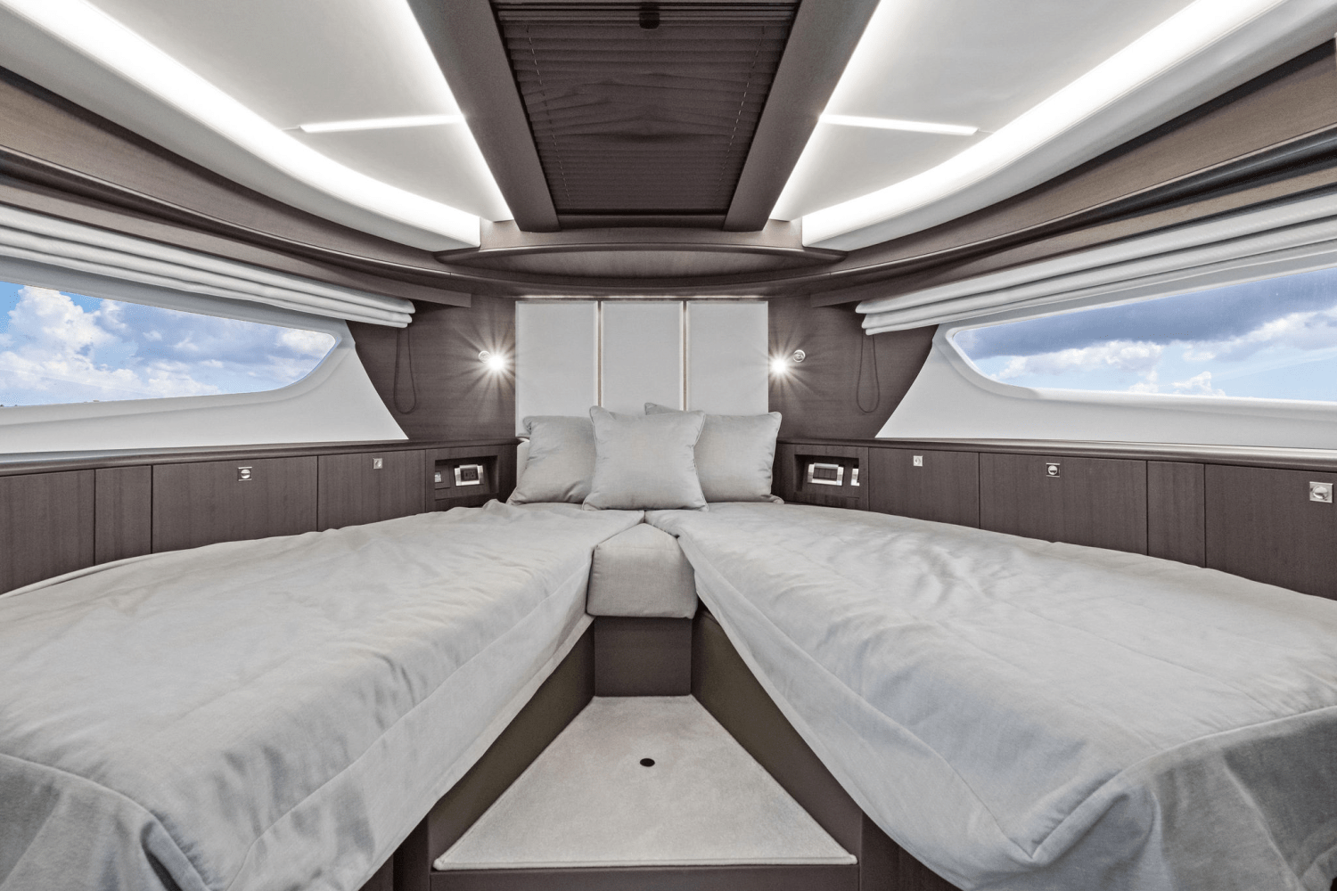 2025 Galeon 410 HTC Image Thumbnail #28