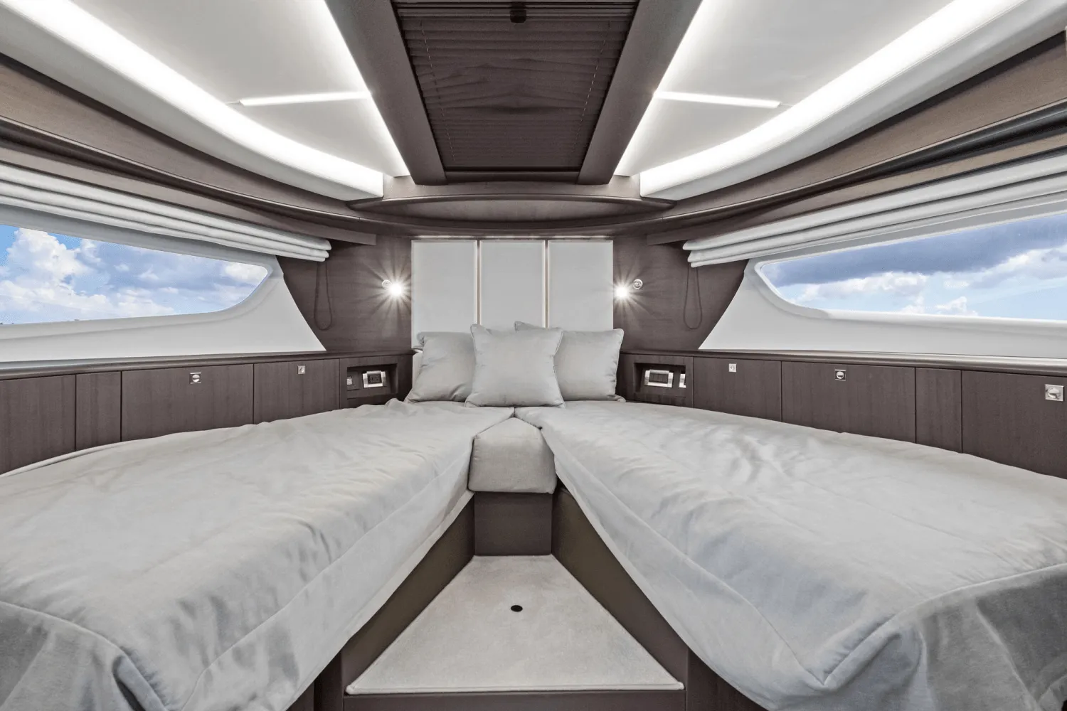2025 Galeon 410 HTC Image Thumbnail #28