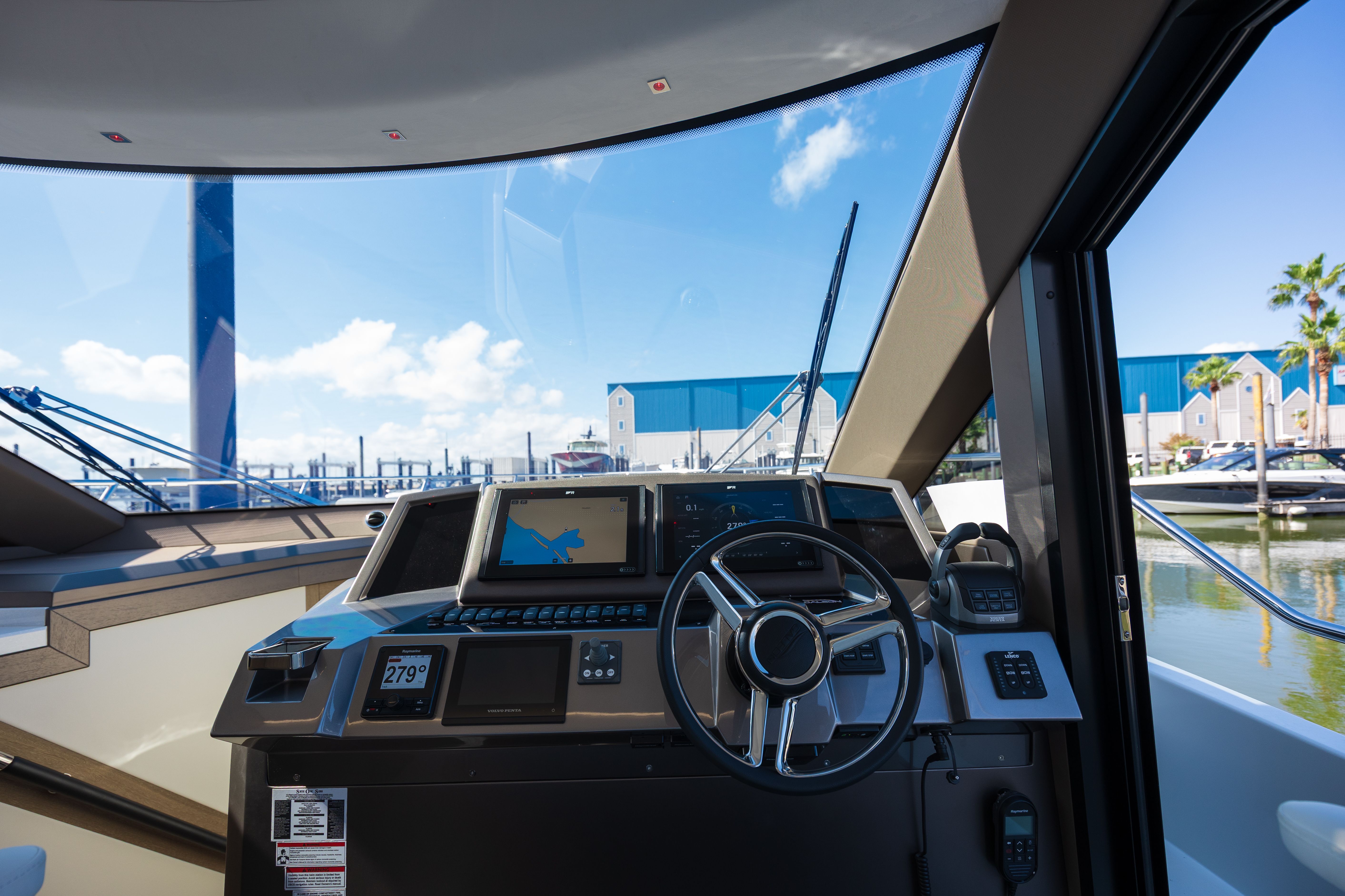 2024 Galeon 400 FLY Image Thumbnail #12