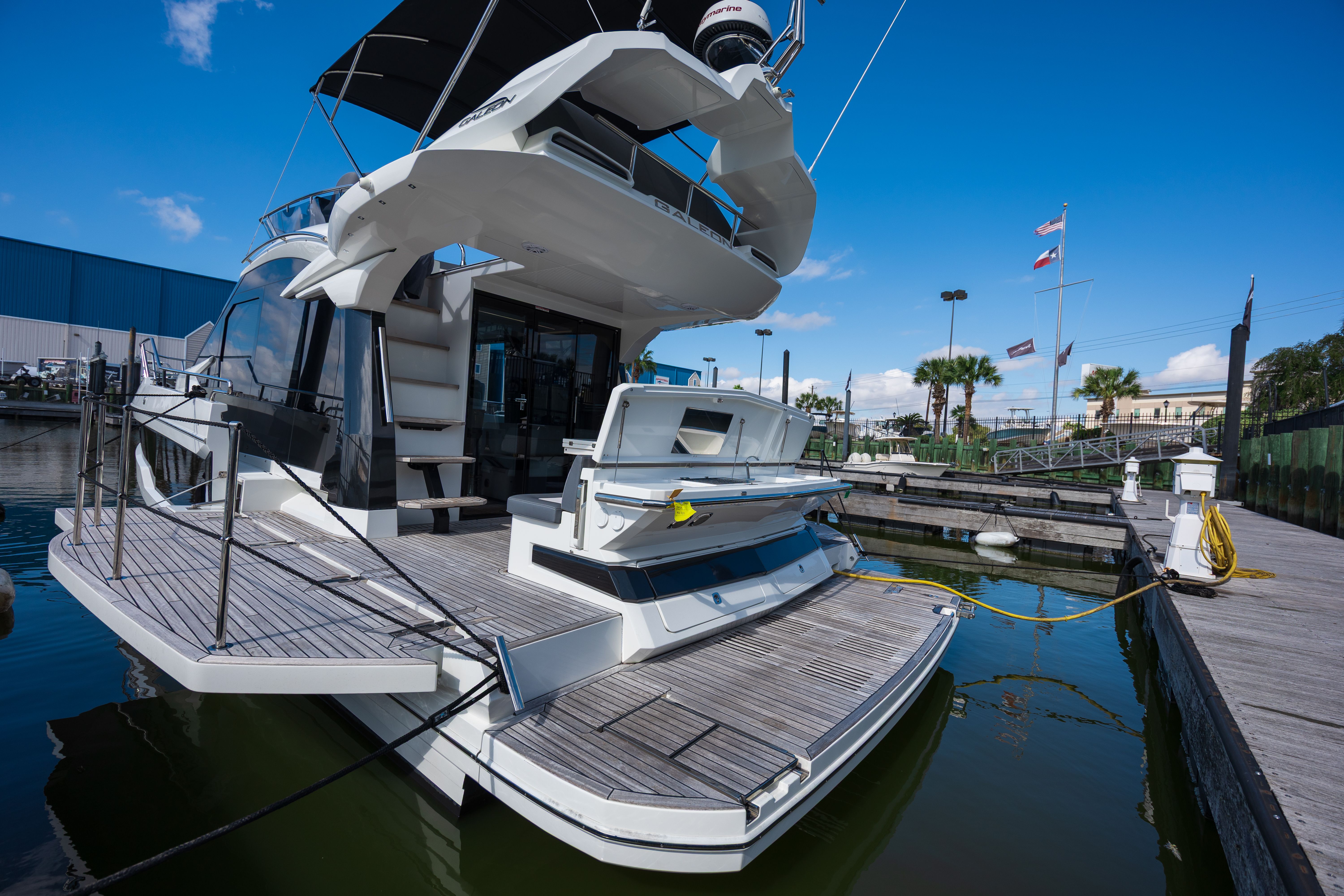 2024 Galeon 400 FLY Image Thumbnail #36