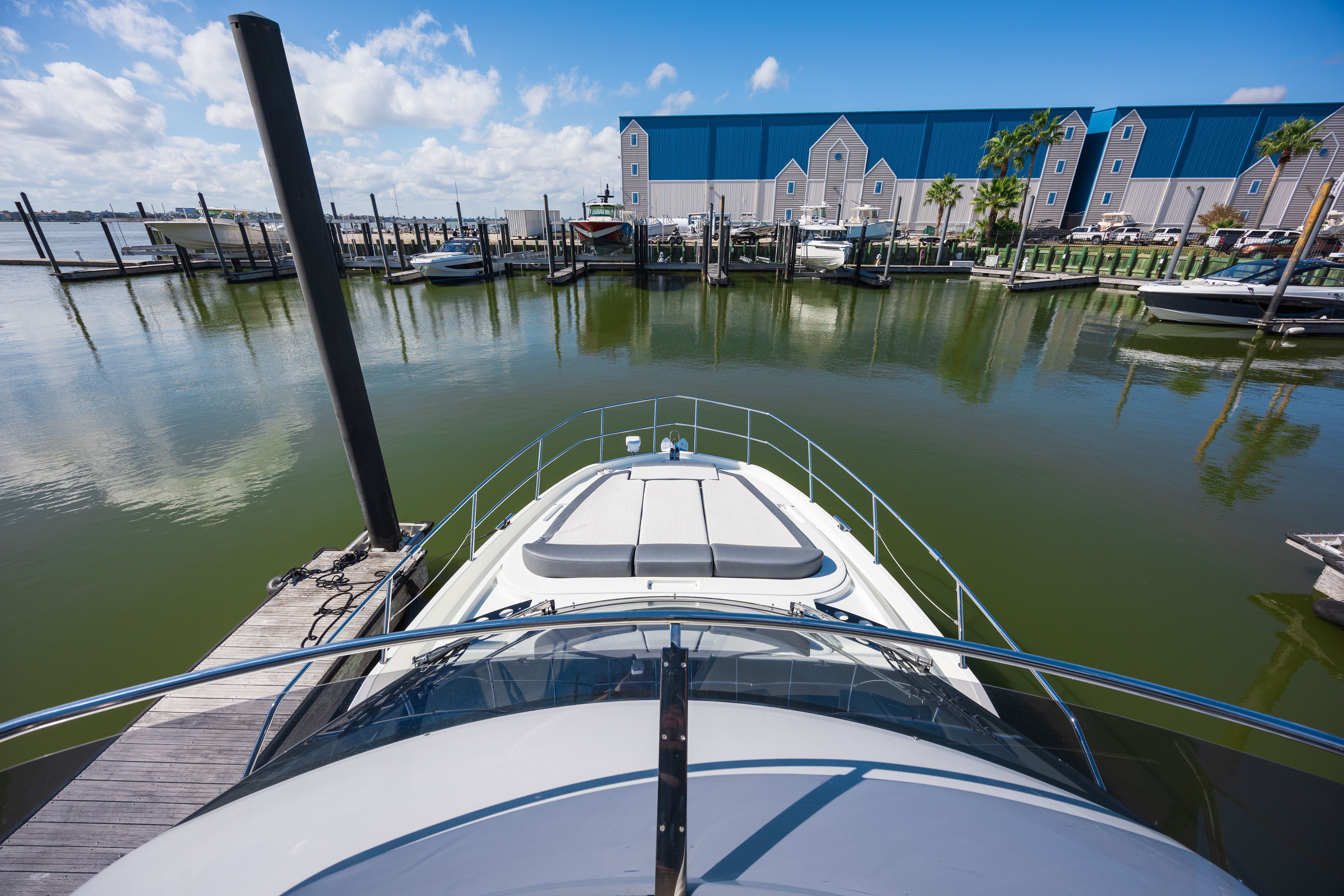 2024 Galeon 400 FLY Image Thumbnail #7