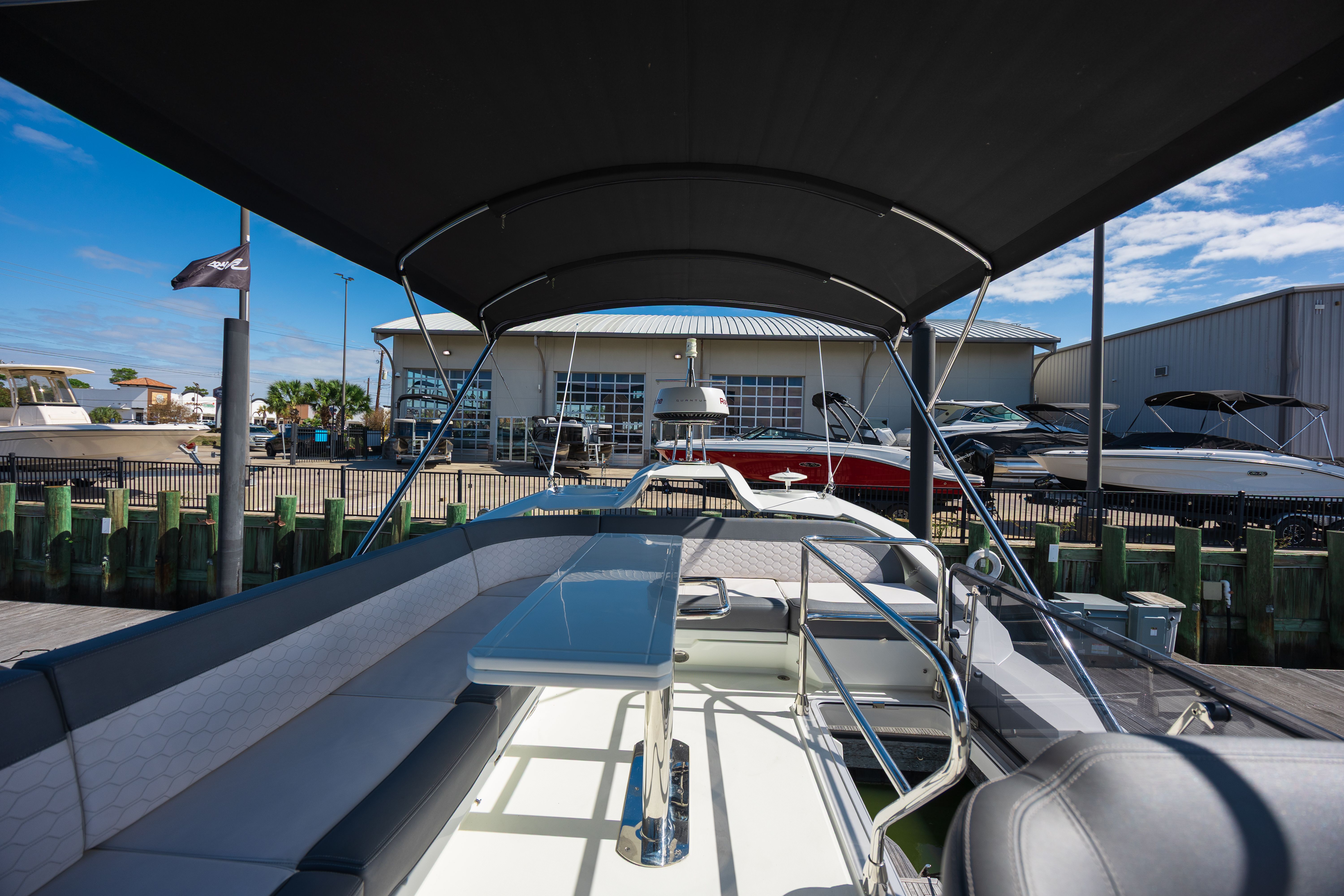 2024 Galeon 400 FLY Image Thumbnail #10