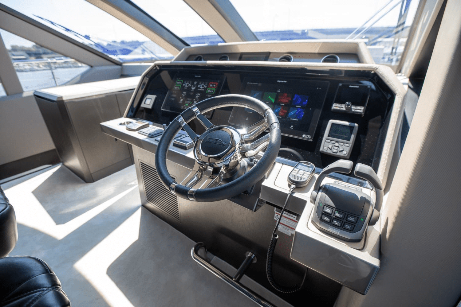 2025 Galeon
                                                             640 FLY Image Thumbnail #44