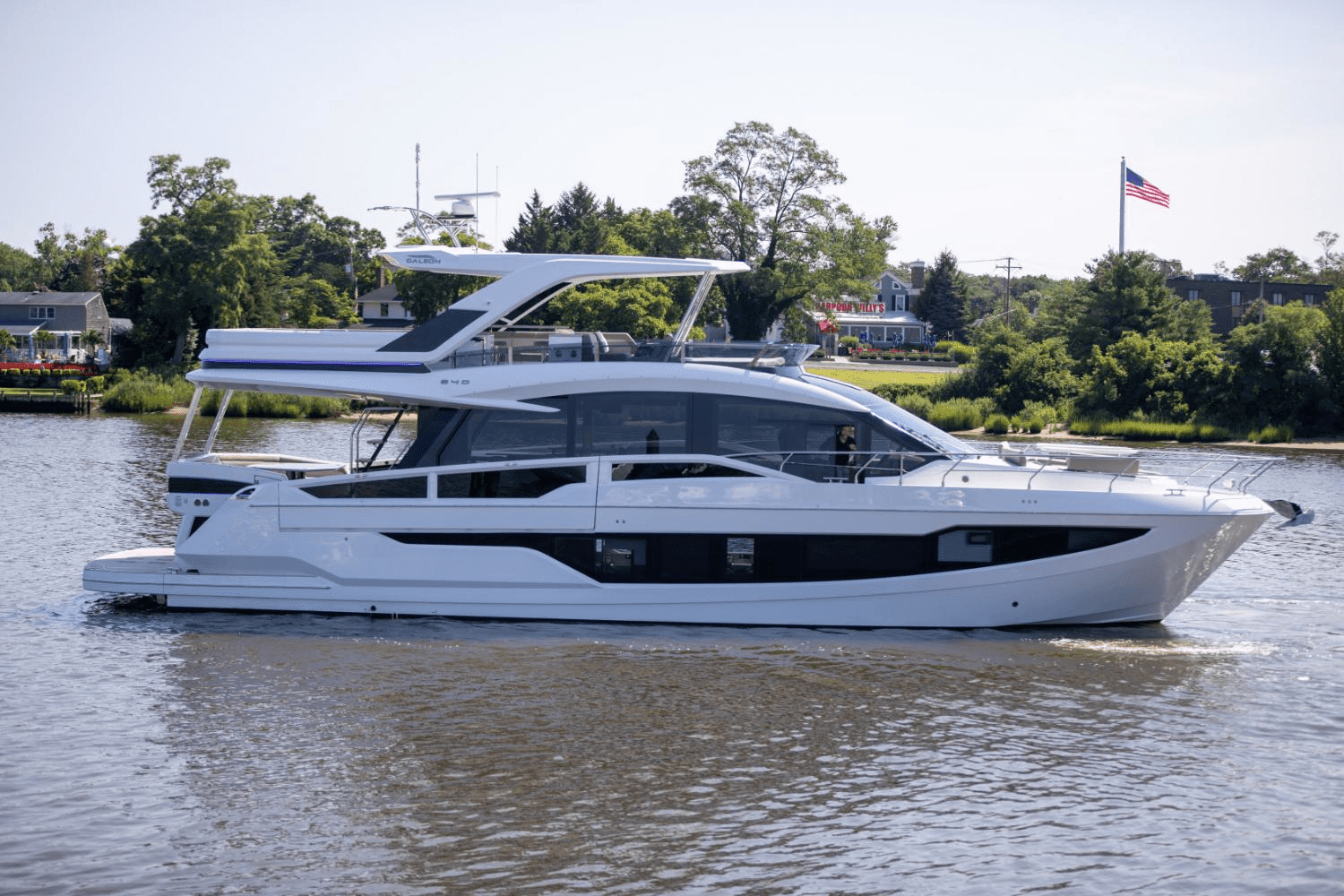 2025 Galeon
                                                             640 FLY Image Thumbnail #1