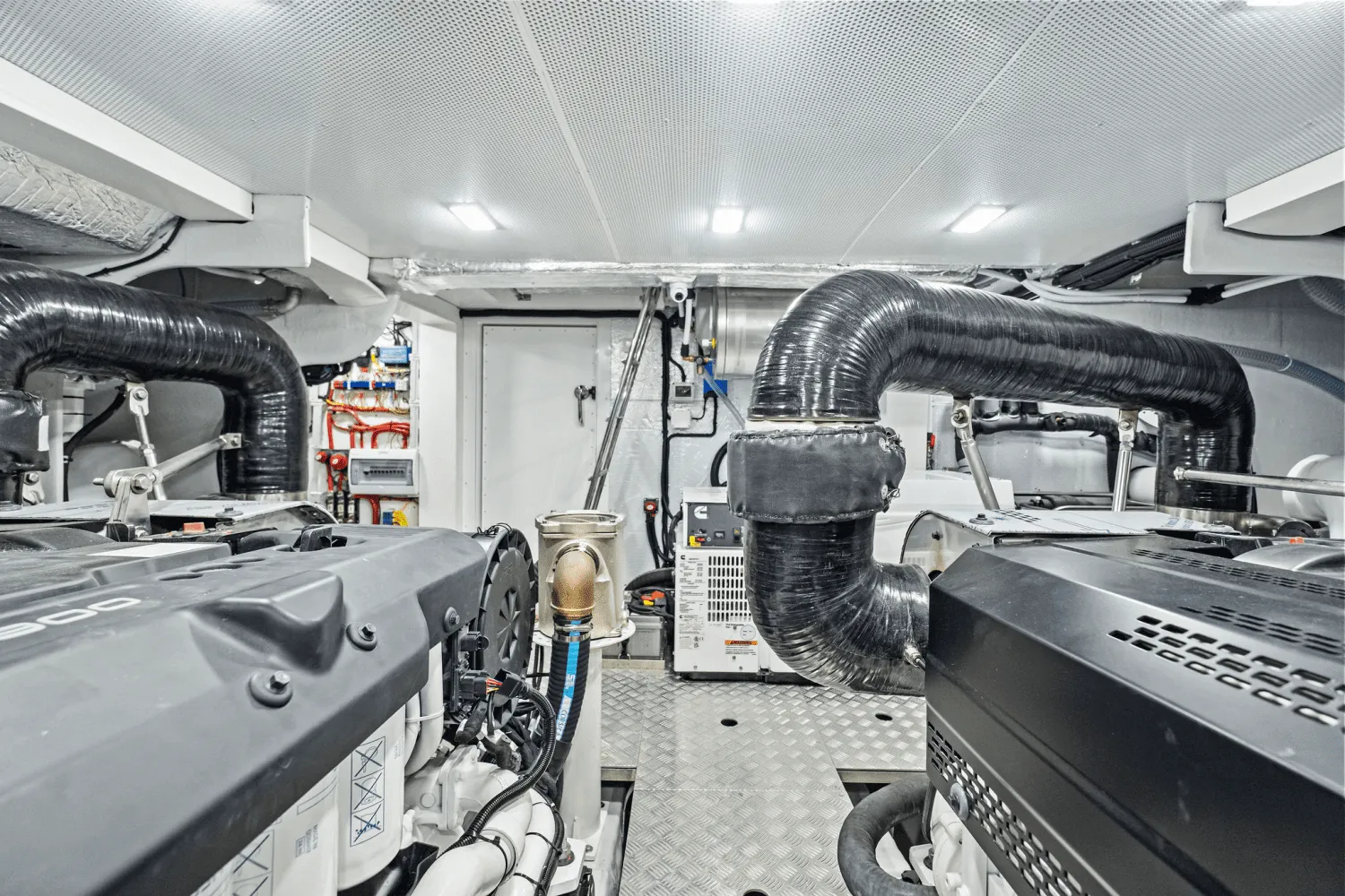 2025 Galeon 560 FLY Image Thumbnail #47