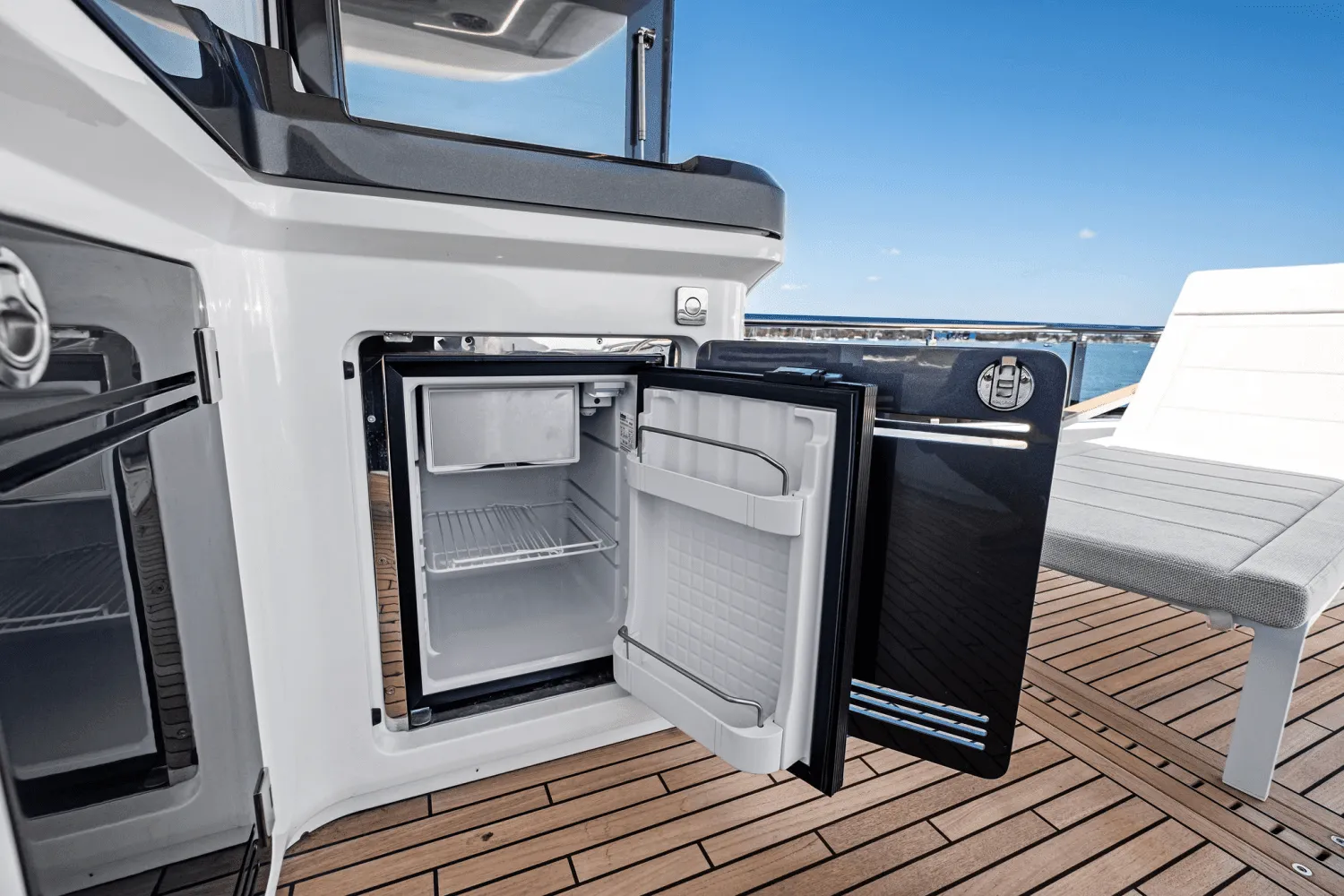 2025 Galeon 560 FLY Image Thumbnail #86