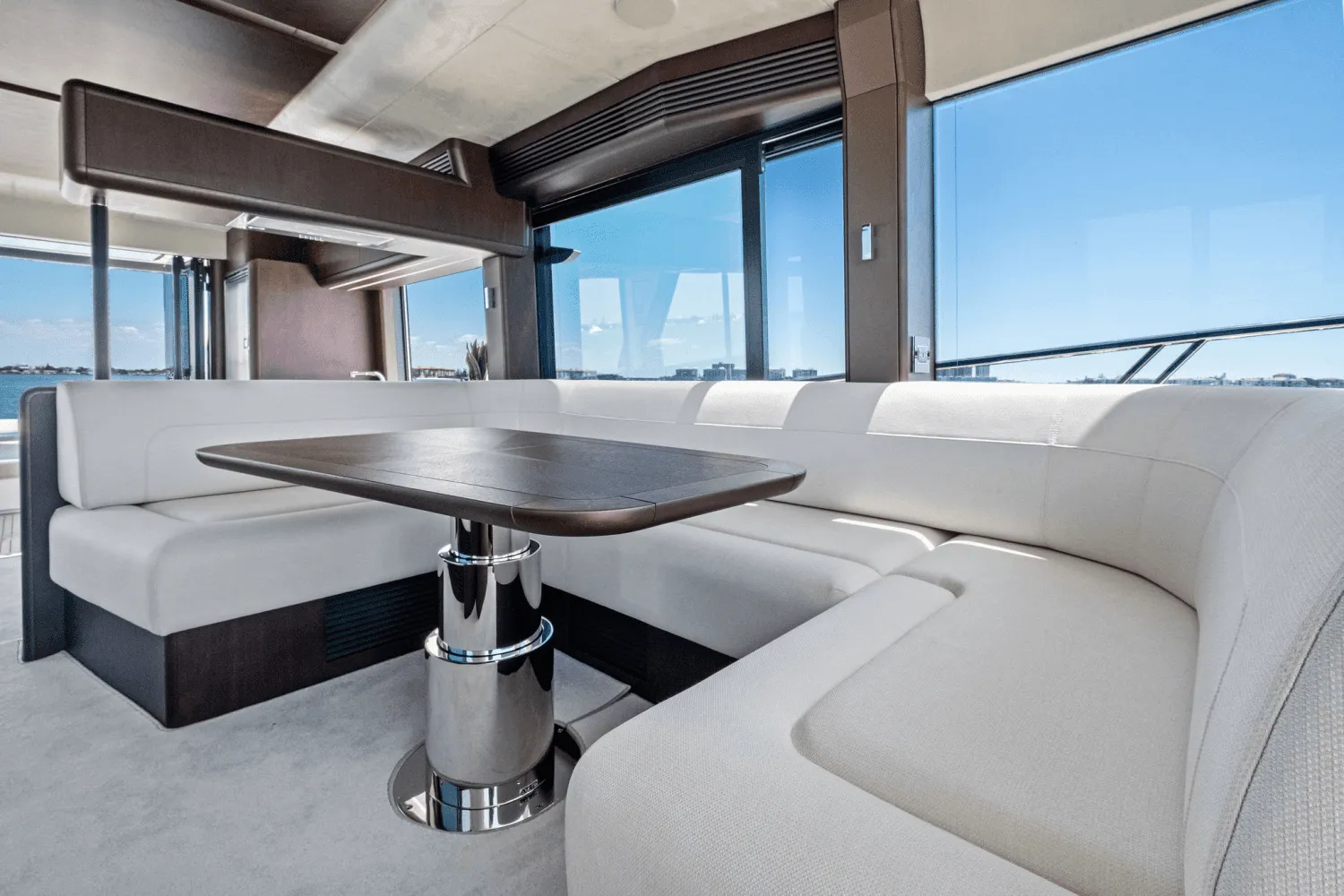 2025 Galeon 560 FLY Image Thumbnail #34