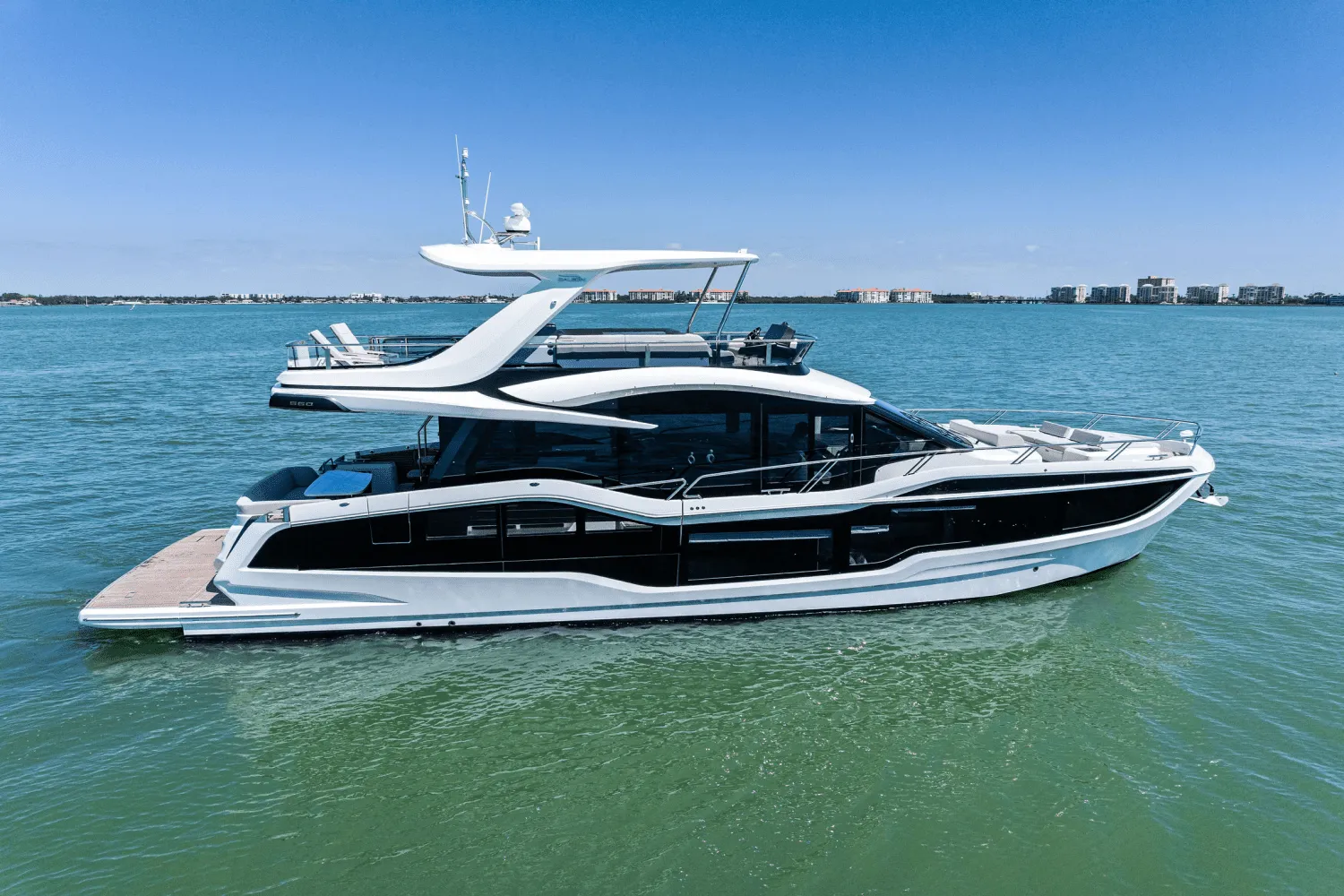 2025 Galeon 560 FLY Image Thumbnail #1