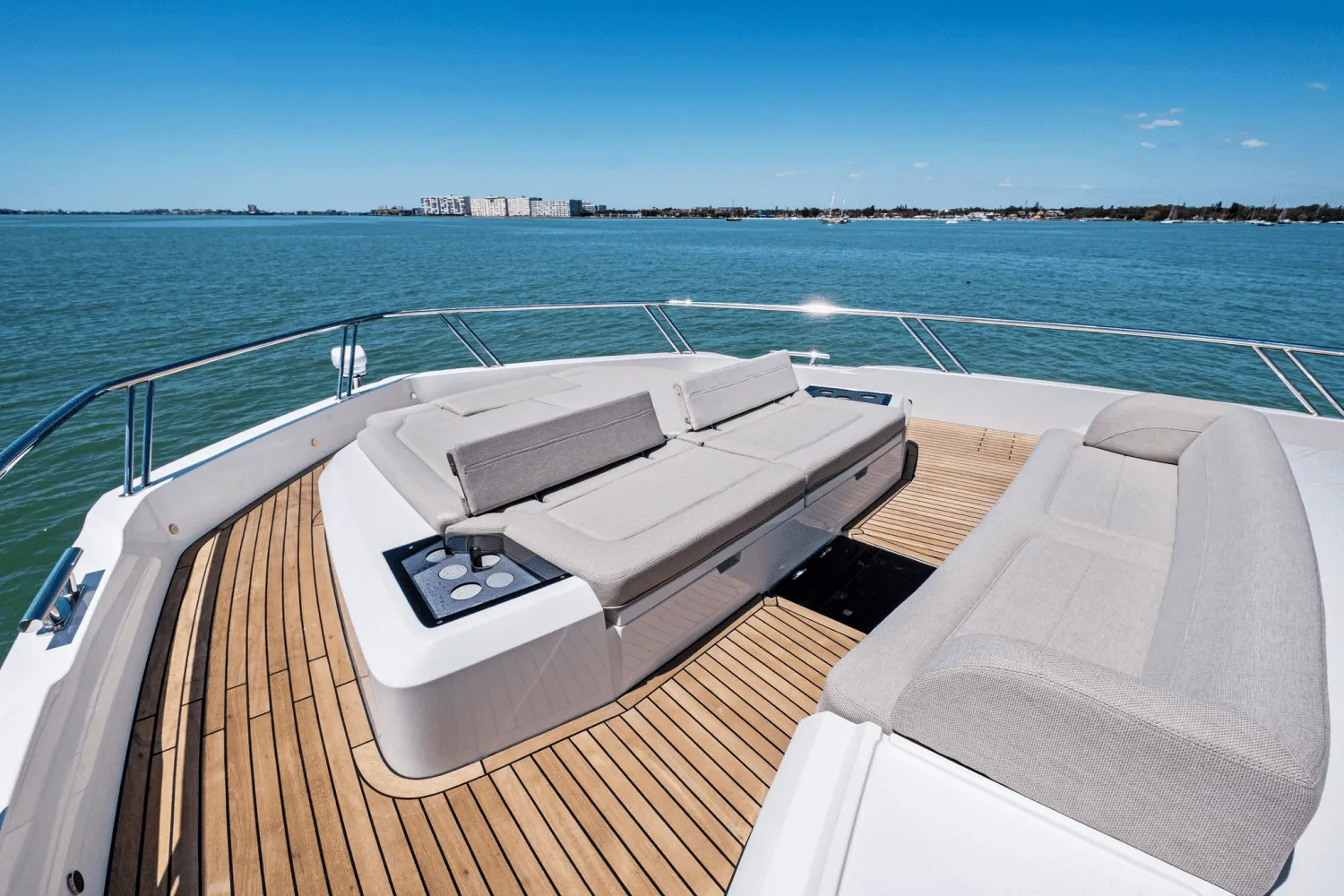 2025 Galeon 560 FLY Image Thumbnail #82