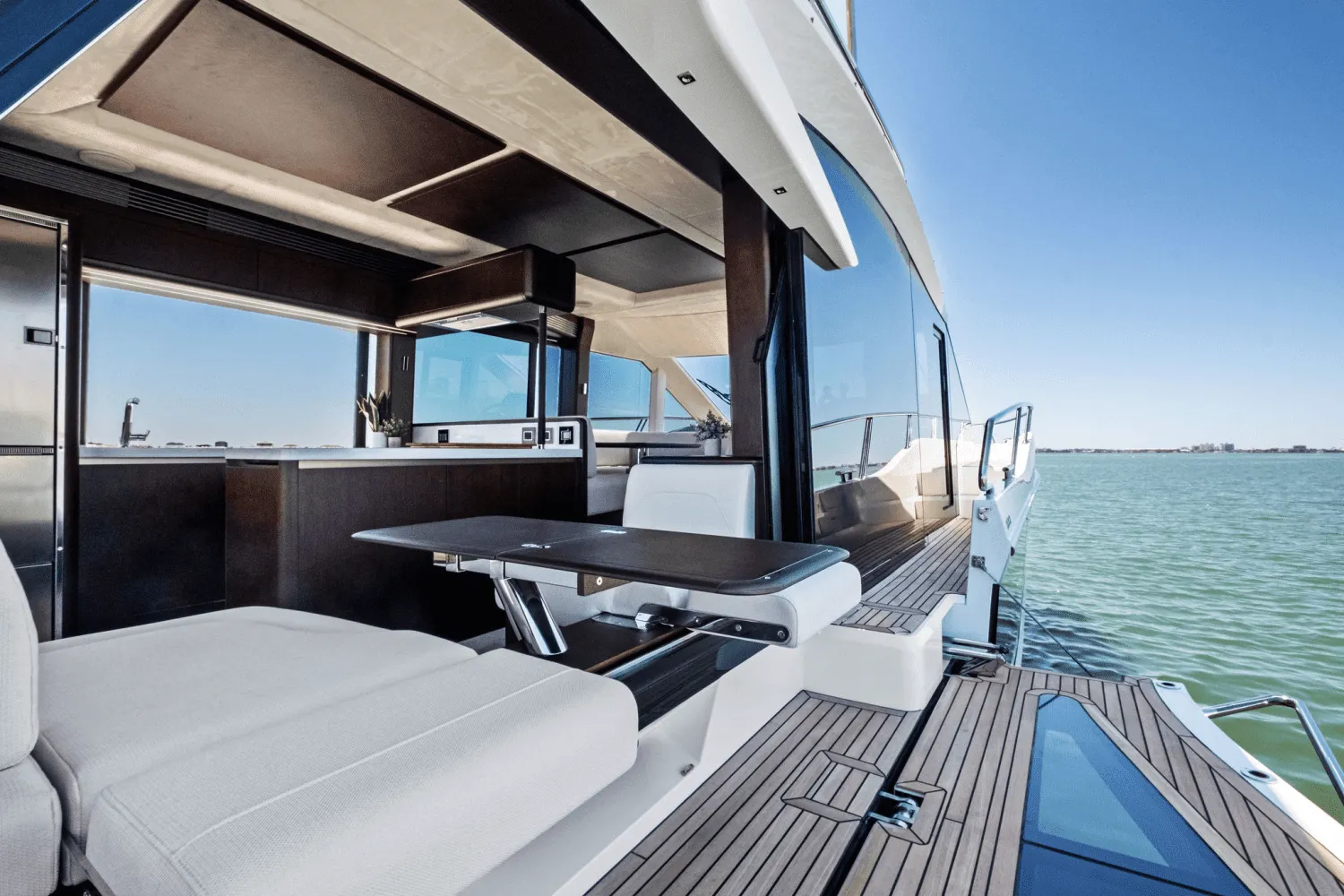 2025 Galeon 560 FLY Image Thumbnail #45
