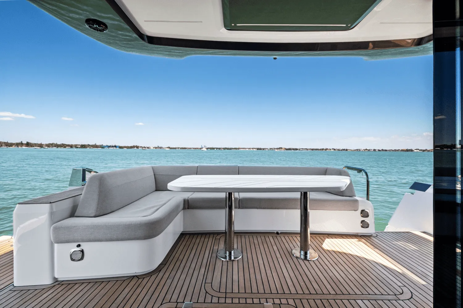 2025 Galeon 560 FLY Image Thumbnail #30