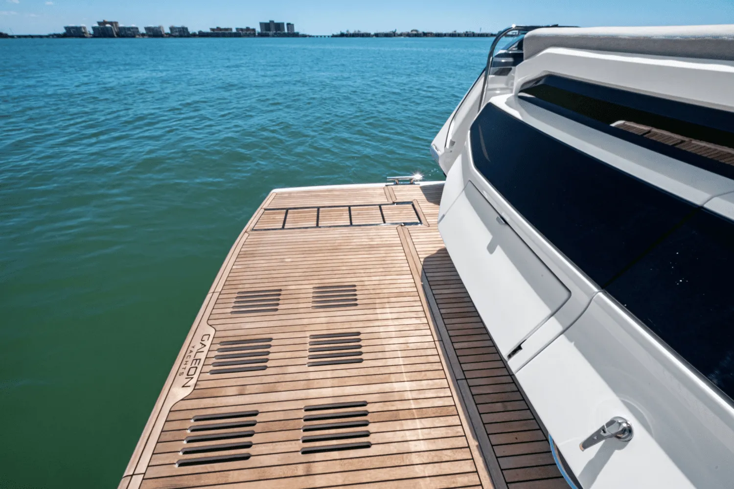 2025 Galeon 560 FLY Image Thumbnail #27