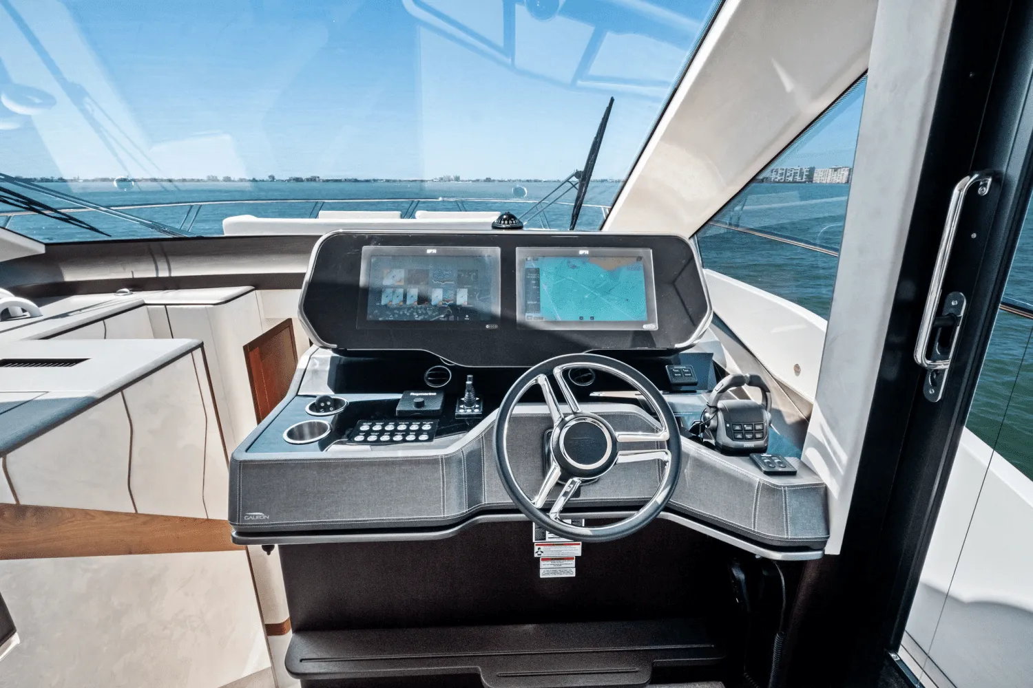 2025 Galeon 560 FLY Image Thumbnail #42