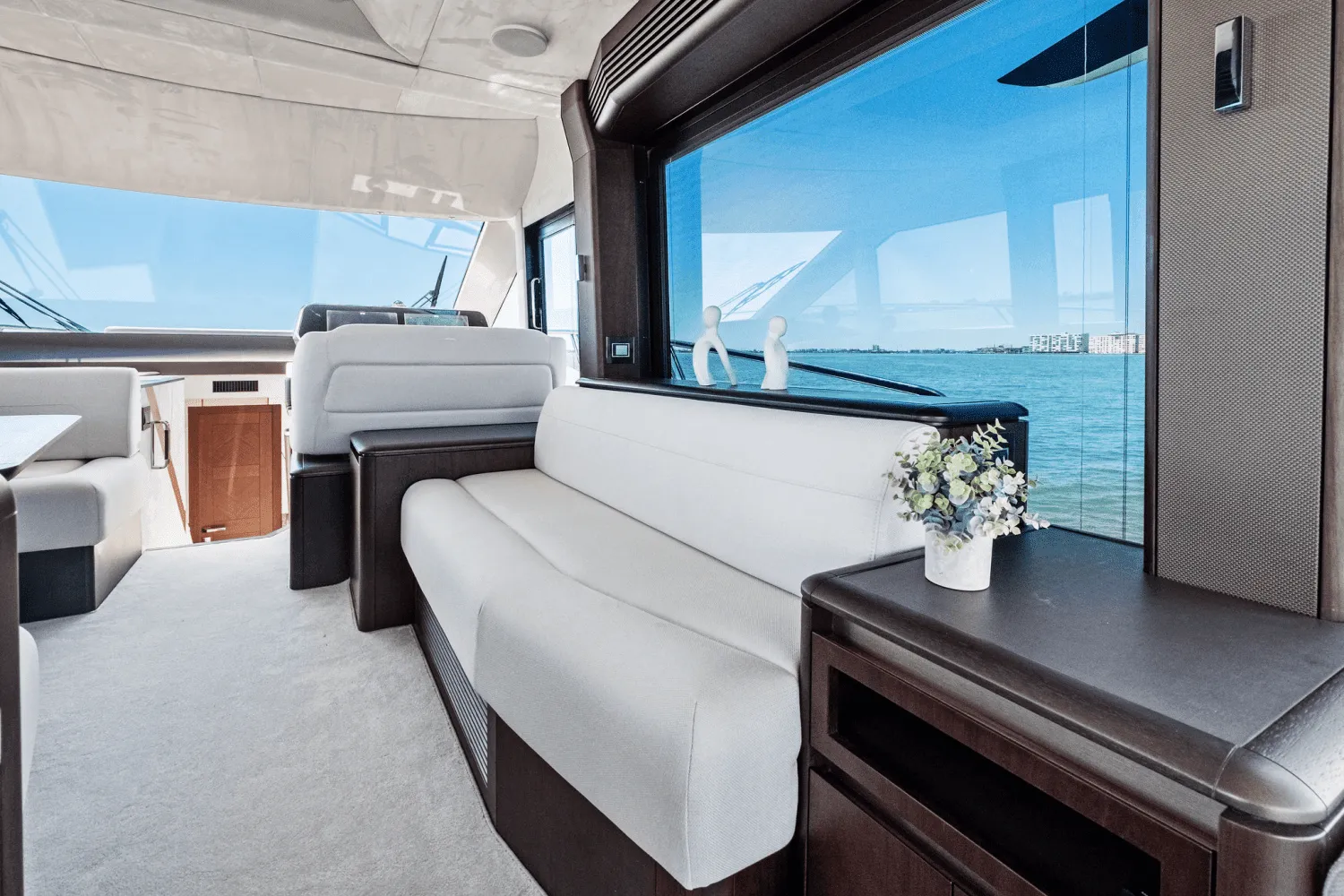 2025 Galeon 560 FLY Image Thumbnail #37