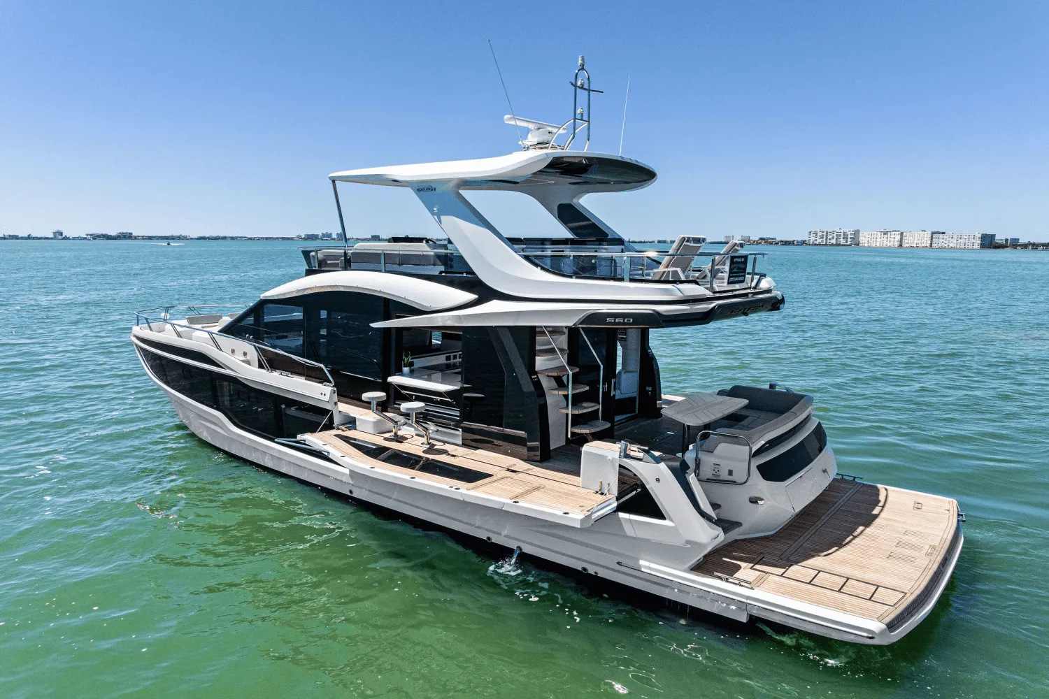 2025 Galeon 560 FLY Image Thumbnail #9