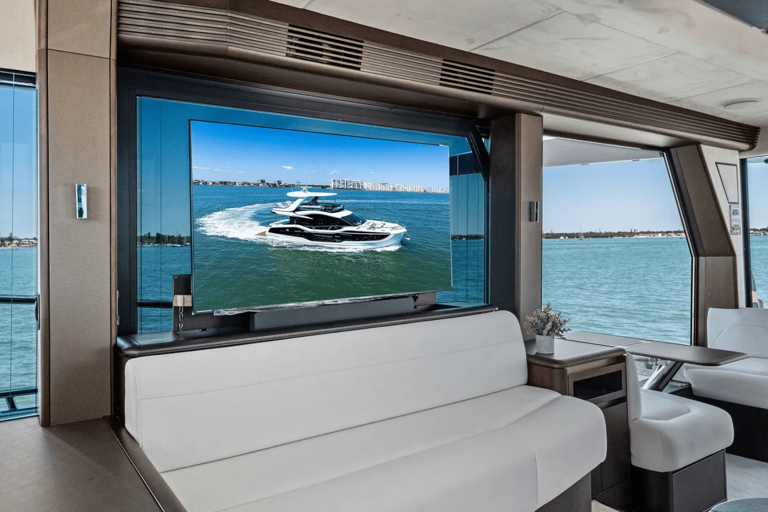 2025 Galeon 560 FLY Image Thumbnail #39